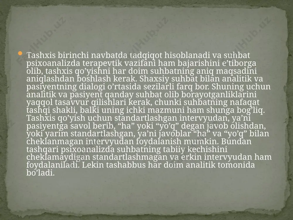 an qayta tekshirishning faqat empirik usullariga tayanadigan tadqiqotchilar olingan ma’lumotlar va ularni baholash nazorat qilinadigan va qayta tekshirishga yaroqli bo’lgan, obyektiv metodlarni tan olib, xotirada tiklanadigan bayonnomalarni tan olmaydilar. shunga qaramay, konkret hodisalar haqidagi ma’ruzalar umuman psixoanalitik tadqiqot uchun katta ahamiyatga ega. pasiyentning bunday ma’ruzalarda keltiriladigan individual xususiyatlari bilan anketa va testlar raqobatlasha olmaydi shuni ta’kidlash kerakki, birinchidan, agar bayonnomada psixoanalitik suhbatning har bir bosqichi aniq ajratilsa, ikkinchidan, bayonnomada suhbat jarayoni haqidagi ma’lumot va uning alohida bosqichlari hamda intervyu talqini uzviy ajratilsa, ma’ruzaning obyektivlik darajasi ortadi. talqinning har bir epizodi ilmiy asoslansa, obyektivlik yanada ortadi. psixoanalizning takomillashgan diagnostik metodlaridan biri superviziya hisoblanadi. bu metodning mohiyati shundan iboratki, psixoanalitik pasiyent bilan suhbatini tugatib, o’z taassurotlari va talqinini ekspert bilan o’rtoqlashadi, ekspert bu hodisani tahlil qila turib, o’zini goh analitik, goh pasiyentga o’xshatishga harakat qiladi. superviziya metodi analitik tomonidan suhbat davomida yo’l qo’yilgan xatolarni aniqlash, shuningdek berilgan talqinning to’g’riligini baholashga imkon beradi. …