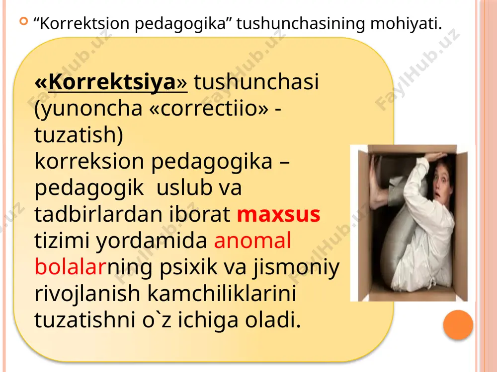yoki eshitish analizatorining tuzilishidagi kamchiliklardan kelib chiqishi mumkin. bunga oliy nerv markazi, o‘tkazuvchi yo‘llar yoki quloqning o‘zidagi o‘zgarishlar sabab bo‘ladi. bolaning ilk yoshida otit, parotit (tepki), meningit, meningoensefalit, qizamiq, qizilcha, gripp kasalliklari bilan kasallanishi ba’zi hollarda kar-soqovlik yoki turli darajalardagi zaif eshitishga olib kelishi mumkin. surdopedagogika kar va qulog’i og’ir bolalarni o’qitish va tarbiyalash masalalarini tadqiq etadi. dastlab surdopedagogika va tiflopedagogika paydo bo’lgan. 1770-yil karlar uchun ispaniyada maxsus muassasa ochilgan. nuqsonli va psixofizik kamchiligi bor bolalarning ruhiy qonuniyatlarini o’rganuvchi maxsus psixologiya, shuningdek, ta’lim tarbiya berish, nuqsonlarni tuzatish, tiklash vositalarini ishlab chiquvchi surdotexnika va tiflotexnika ham defektologiyaga tegishlidir. surdopedagogika alifbosi kar va zaif eshituvchi bolalar maktablari o‘quv rejasiga «labdan o‘qish» ko‘nikmalarini shakllantirish va mustahkamlash mashg‘ulotlari kiritilgan. eshitishida muammosi bo‘lgan bolalar maxsus maktab-internatlarining barchasi ovoz kuchaytiruvchi apparatlar bilan ta’minlangan, xonalari maxsus tovush qaytarmaydigan qoplamalar bilan jihozlangan, xozirgi kunda surdopedagogikada kar va zaif eshituvchi bolalarning maxsus ta’lim bilan erta qamrab olinishi, rivojlanishi, korreksiya-kompensatsiya …