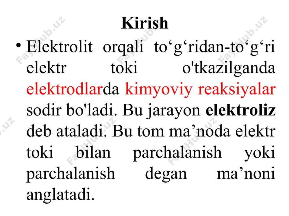 li holatda bo‘lishiga va konsentratsiyaga bog‘liq. masalan, suyuqlanma kaliy yodidni elektroliz qilish jarayonida sodir bo'ladigan elektrod reaktsiyalari: anodda 2i-(1)→ i2(g)+2e- (oksidlanish) katodda k+(l)+e-→k(l) (qaytarilish) biroq, agar kaliy yodidning suvdagi eritmasi ishlatilsa, quyidagicha elektrodda reaksiyalari sodir bo'ladi: anodda 2i-(1)→ i2(g)+2e- (oksidlanish) katodda 2h+(aq)+2e-→ h2(g) (qaytarilish) ionning elektrod potentsiali kuchlanishlar (h+ va metall ionlari) katodda tushirish qulayligi (10.2-jadvalga qarang) elektrokimyoviy seriyalar/elektrodlar potentsiallari qatoriga mos keladi. shunday qilib, agar eritma k+ va h+ ionlarini o‘z ichiga olsa, h+ ionlari k+ ionlaridan afzalroq bo‘ladi. boshqa tomondan, agar eritma cu2+ va h+ ionlarini o‘z ichiga olsa, cu2+ ionlari afzallik bilan zaryadsizlanadi. anodda anionlarni tushirish qulayligi 10.3-jadvalda ko‘rsatilgan tartibda bo‘ladi. sulfat kabi katta ionlar hech qachon normal zaryadsizlanmaydi, chunki gidroksid ionlari afzal ko‘riladi. faradeyning elektroliz qonunlari elektrodda hosil bo‘lgan mahsulot massasi va elektrolitdan o‘tgan elektr miqdori o‘rtasidagi bog‘liqlik faraday elektroliz qonunlari bilan berilgan. birinchi qonun elektroliz paytida elektrodda hosil bo‘lgan moddaning massasi o‘tgan elektr miqdoriga mutanosib …