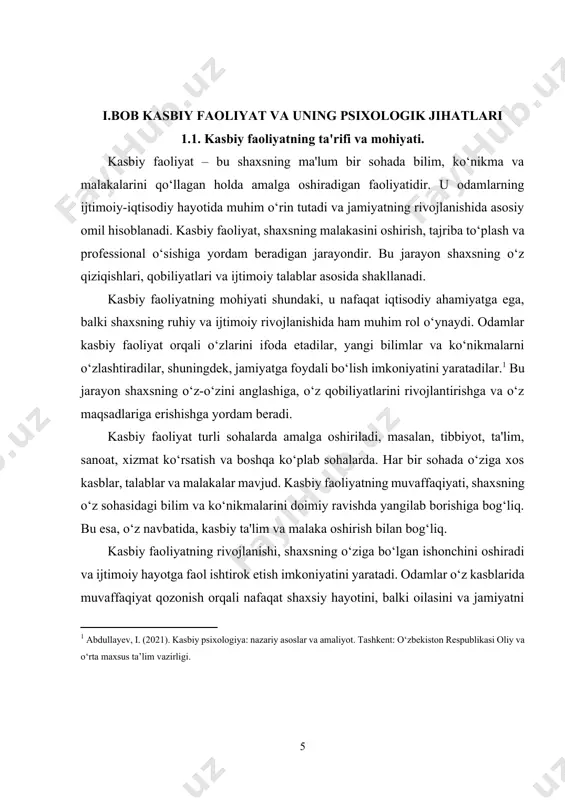 uhim ahamiyat kasb etadi. odamlar o‘z qiziqishlari va qobiliyatlariga mos keladigan kasblarni tanlab, ularda muvaffaqiyat qozonishga intiladilar. bu jarayon, shaxsning o‘z kasbida qoniqish va ma'naviy baxt topishida muhim rol o‘ynaydi. kasbiy faoliyat, shuningdek, jamiyatning turli qatlamlari o‘rtasida o‘zaro aloqalarni mustahkamlashga yordam beradi. odamlar, o‘z kasblari orqali, bir-birlari bilan muloqot qilib, tajriba almashadilar va yangi g‘oyalar bilan o‘rtoqlashadilar. bu esa, o‘z navbatida, jamiyatda innovatsiyalar va rivojlanish jarayonlarini rag‘batlantiradi. kasbiy faoliyatning mohiyatini tushunish, shuningdek, shaxsning o‘z maqsadlariga erishishida muhim ahamiyatga ega. odamlar, o‘z kasbida muvaffaqiyat qozonish uchun, doimiy ravishda o‘z bilimlarini oshirib borishlari, yangi ko‘nikmalarni o‘zlashtirishlari va o‘z sohalarida yangiliklarga moslashishlari kerak. bu jarayon, shaxsning kasbiy o‘sishini va rivojlanishini ta'minlaydi. [footnoteref:2]kasbiy faoliyat, shuningdek, shaxsning ijtimoiy mas'uliyatini oshiradi. odamlar, o‘z kasblarini bajarayotganda, jamiyatga foyda keltirish va ijtimoiy mas'uliyatni his qilishlari zarur. bu, o‘z navbatida, kasbiy faoliyatning samaradorligini oshiradi va shaxsni ijtimoiy jihatdan faol bo‘lishga undaydi. [2: tursunov, b. (2022). psixologik yordam va qo‘llab-quvvatlash. …