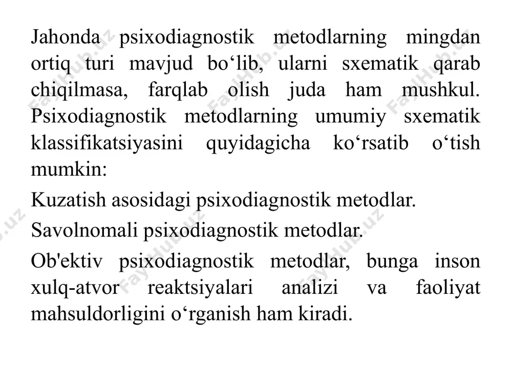 tadqiqotda qo’llaniladigan usullarning darajali bo’lishini g. d. pirov taklif etgan. u metodlarni quyidagi guruhlarga bo’lgan: 1) xususiy metod (kuzatuv, eksperiment, modellashtirish); 2) metodik qo’llanma; 3) metodik yondashuv. psixologiyada boshqa fanlar analogiyasi bilan uchta metodlar tasnifini ko’rsatish maqsadga muvofiqdir: 1. empirik, tekshirish sub`ekti va ob`ektining tashqi real munosabatlari amalga oshiriladi; 2. nazariy, sub`ekt ob`ektning hayotiy modeli bilan o’zaro munosabatda bo’ladi; 3. sharhlash va tasvirlash, bunda sub`ekt «tashqaridan» ob`ektning simvolik – belgisi bilan munosabatda bo’ladi. birinchi guruh metodlarini ishlatishning natijasi ma`lumotlar hisoblanadi, ob`ekt sharoitini asboblar yordamida o’rganadi. nazariy metodlardan foydalanish natijasi tabiiy til belgisi yoki ochiq sxematik shakldagi predmet haqidagi bilim hisoblanadi. nihoyat, qayta ishlash – tushuntirish metodi – bu nazariy va eksperimental metodlarni qo’llashda, ularni o’zaro munosabati natijalarining “uchrashish joyi”dir. psixologik tekshirishning nazariy metodlarini sanab o’tamiz: 1) deduktiv – umumiydan xususiyga o’tish. natijasi – nazariya, qonun va boshqalar. 2) induktiv – omillarni umumlashtirish, xususiydan umumiyga o’tish. 3) modellashtirish – analogiya metodini …