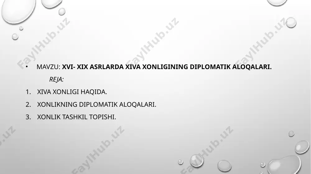 0-yillaridan boshlab — xiva shahri. temuriylar tasarrufida boʻlgan xorazm hududini shayboniyxon 1505 yilda bosib olgan. shayboniyxon vafoti (1510 yil) dan keyin xorazm eron safaviylari qoʻl ostiga oʻtdi. ularga qarshi xalq qoʻzgʻolonlari boʻlib, unga vazir qalʼasi qozisi umar va baqirgʻon qishlogʻidan mulla sayd hisomiddin boshchilik qildi. ikki yil davom etgan kurashlar natijasida eroniylar mamlakatdan quvib chiqarilgan va xorazmliklar taklifi bilan 1511 yilda vazir shahrini egallagan shayboniylardan elbarsxon xorazm hukmdori deb tan olingan. 1512 yilga kelib xonlik hokimiyati koʻchmanchi oʻzbeklarning boshqa urugʻi (shajarasi) rahbari elbarsxon qoʻliga oʻtadi. shu vaqtdan boshlab xiva xonligi yuzaga keladi, uning poytaxti turli yillarda vazir, qoʻhna urganch va xiva shaharlari boʻlgan. xonlik tarkibiga xorazmdan tashqari mangʻishloq, balxan togʻlari, dehiston, oʻzboy(uzboy) va oʻrta xuroson hududlari kirgan. elbarsxon (1511—16) bilan birga dashti qipchoqdan xorazmga kelgan qabilalar oʻtroqlashganlar. uning davrida xorazmliklar turkmanistonning janubiy qismi, eron shimolidagi saraxs, orol va mangʻishloqni egallashgan. yangi yerlarni elbarsxon oʻgʻillari va ukasi, qarindoshlariga boʻlib berishi natijasida …