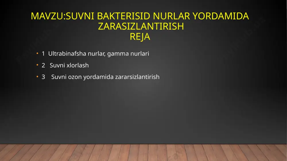 ojlangan mamlakatlarda suvni ozon yordamida zararsizlantirish keng yoʻlga qoʻyilgan, bunda eng katta suv tarmogʻi inshootlarida suv ozon bilan zararsizlantiriladi. ozon faqat bakteriotsid xususiyatga ega boʻlib qolmay, balki suvning organoleptik xususiyatlarini ham yaxshilaydi. suvni zararsizlantirishda qoʻllanadigan noyob usullarga suvni ultrabinafsha nurlar bilan, simobkvars yoki simobargon lampalari yordamida zararsizlantirish kiradi. bu usullarning barchasi inson salomatligini muhofaza qilishga qaratilgan. har xil suv havzalarining suvi mikroorganizmlarning ko'plab rivojlanadigan tabiiy muhit hisoblanadi. mikroorganizmlar bu muhitda tik tushadigan quyosh nurining halokatli ta'siriga uchrasada suvda muallaq zarrachalar borligi tufayli yorug'likning bakterisidlik ta'siri juda kamayib ketadi va yorug'lik mikroorganizmlarning zo'r berib rivojlanishiga to'sqinik qilmaydi. mikroorganizmlarning suvda nechog'lik ko'p rivojlanishini belgilab beruvchi asosiy faktor suvda oziq moddalar borligidir deb hisoblash kerak. suv organik qoldiqlar bilan nechog'lik ifloslangan bo'lsa mikroorganizmlar shuncha ko'p rivojlanadi.aholi yashaydigan joylarda oqib keladigan tashlandiq suvlar qo'shilishi bilan esa, aksincha, bakteriyalar ko'payib ketadi. ma'lumotlarga ko'ra o'rta osiyo daryolarning aholi yashaydigan ba'zi joylarda olingan 1 ml suvda 197 …