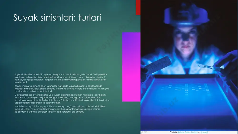 b chiqarish texnologiyasi yordamida individual protezlar va implantlar yaratish, davolash jarayonini samarali qiladi. photo by national cancer institute on unsplash photo by national cancer institute on unsplash reabilitatsiya jarayoni: asosiy tushunchalar reabilitatsiya maqsadi reabilitatsiya jarayonining asosiy maqsadi bemorlarning funksional imkoniyatlarini tiklash va ularning hayot sifatini yaxshilashdir. bu jarayon bemorlarning jismoniy va psixologik sog'lig'ini yaxshilashga qaratilgan bo'lib, ularning tezda normal hayotga qaytishini ta'minlaydi. asosiy usullar va metodlar • jismoniy terapiya • rejalashtirilgan mashqlar • davolovchi massaj • psixologik yordam • elektr stimulyatsiya muvaffaqiyatli reabilitatsiya omillari reabilitatsiya jarayonining muvaffaqiyati ko'plab omillarga bog'liq, jumladan bemorning motivatsiyasi, davolovchi mutaxassislar bilan hamkorlik va bemorning sog'liq holati. bularning barchasi reabilitatsiya jarayonining muvaffaqiyatini belgilaydi. reabilitatsiyaning ahamiyati reabilitatsiya nafaqat bemorlarning jismoniy tiklanishini ta'minlaydi, balki ularning ruhiy holatini ham yaxshilaydi. shuningdek, reabilitatsiya jarayoni bemorlarning o'z-o'ziga bo'lgan ishonchini oshiradi va ularni jamiyatga qaytaradi. reabilitatsiya jarayonidagi bosqichlar reabilitatsiya bosqichlari reabilitatsiya jarayoni uchta asosiy bosqichdan iborat: 1. boshlang'ich bosqich: bemorning holatini baholash …