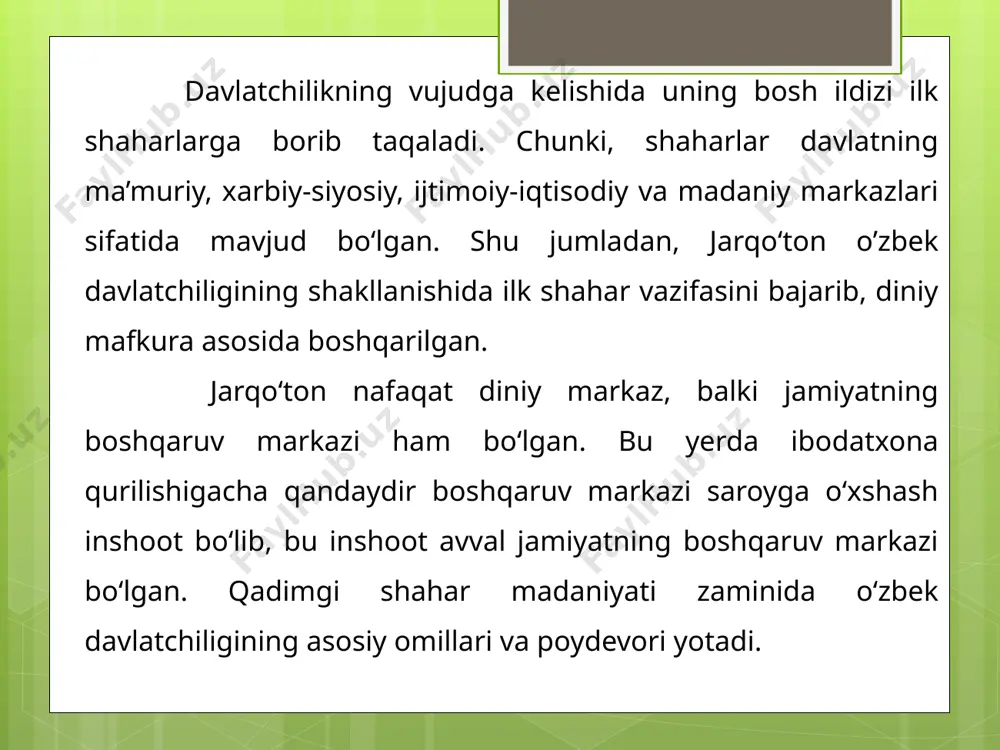 ng ijtimoiy tarkibi va ramziy belgilari bronza davri ibodatxonalarida aynan jarqo‘ton ibodatxonasida va shu davr dafn marosimlari bilan bog‘liq udumlarida yaqqol aksini topgan. jarqo‘ton ibodatxonasi ilk shahar davlatning boshqaruv organi bo‘lib, boshqaruv tizimida diniy rahnamolarning o‘rni katta bo‘lgan. sh.shaydullayev o‘z tadqiqotlarida jarqo‘ton shahar-davlatining asosiy boshqaruvi “jarqo‘ton olov ibodatxonasidir” deb e’tirof etadi. hukmdor shahar-davlat tepasida turgan shaxs bo‘lib, bir vaqtning o‘zida ham diniy, dunyoviy, harbiy ishlarni o‘z qo‘lida birlashtirgan mavqeyga ega bo‘lgan. jarqo‘tonda ilk shaharga xos bo‘lgan xususiyatlar ya’ni arki a’lo, uning hududiy doirasida hukmdor saroyi, mudofaa qurilishi, protoshahriston doirasida ibodatxona, aholi yashaydigan turar-joy va topilgan moddiy madaniyat namunalari jarqo‘ton yodgorligini ilk shahar toifasiga kiritish imkonini beradi. jarqo‘tonda qadimgi shaharlarga xos bo‘lgan 5 ta alomat ko‘rsatib o‘tilgan: birinchi alomat arki a’lo va shaxriston tarkib topgan bo’lib 100 gektarli jarqo‘tonni 3 gektarli arki a’losi va unga tutash keng protoshaxriston bor. ikkinchi alomat o‘troq dehqonchilik madaniyati aholisi zich joylashgan maskan mudofaa devorlari bilan …