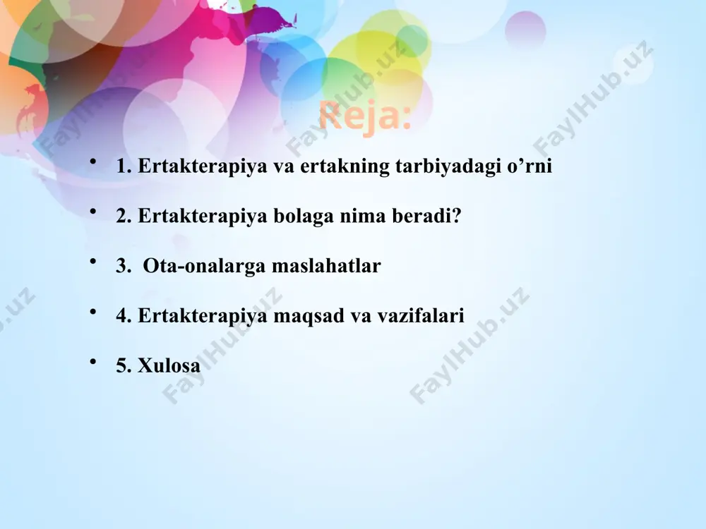 bolaning ertaklar olamini qabul qilishida qiyinchilik tug`diradi. 4. ertakterapiya maqsad va vazifalari ertakterapiyaning maqsadi va vazifasi bolalardagi agressivlik kayfiyatini yo`qotish, o`z-o`zini emotsional boshqarish va o`zgalar bilan ijobiy munosabatni rivojlantirishdir. buning uchun ertakterapiya soddaligi va bolalarning ertakka bo`lgan qiziqishi tufayli ular uchun tushunarli bo`lgan ertak uslubi va bolalar bilan ishlash yo`llaridan foydalaniladi. har bir bolabir yoki boshqa ertakni o`zicha tushunadi va qabul qiladi. shuning uchun bir ertak unda kata ta’surot qoldiradi, boshqasi esa uning his-tuyg`ularini qo`zg`atmay, yonidan o`tib ketadi.lekin bu ,, hayotiy vaziyatlar daftarchasi yana bir katakchaga ko`paymadi’’ degani emas, u shunchaki bola bu kabi muammoga, masalan, kuyov va qaynona, kelin va qaynona o`rtasidagi tanlov muammosi, biror bir muhim va aziz narsasini yo`qotish yoki o`g`irlatish va hokazolarga duch kelmaguncha ta’sir kuchiga ega bo`lmaydi. ertak nafaqat insonning ongiga, balki ongostiga ham ta’sir qiladi, ,,ajdodlar xotirasi’’ga yoki genetik xotiraga tayana olar ekan, syujetning murakkabligidan qo`rqish kerak emas. xatti-harakatdagi emotsional salbiy o`zgarishlarni to`g`rilashga qaratilgan …