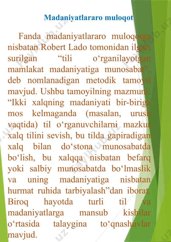 pillatib chaynashga tushdi. talaba qiz juda odobli, tarbiyali va nazokatli edi. bunday qizning madaniyatning oddiy qoidalaridan bexabar ekanligi meni hayratga soldi. bu voqeadan 3-4 kun o‘tgach, o‘zbek tili kabinetida choy tashkil qilib, bir guruh talabalarni choyga taklif qildim. ularni o‘zbek shirinliklari bilan mehmon qildim. talabalarning aksariyati shirinliklarni chapillatib yeyishga boshlashdi. men madaniy shok holatiga tushdim. toqatim toq bo‘lib, koreys talabalarini “tarbiyalab” qo‘ymoqchi bo‘ldim va chapillatib yeyish madaniyasizlik ekanligi, boshqalarda yaxshi tasavvur qoldirmasligini tushuntirdim. talabalar juda noqulay ahvolga tushishdi, uzr so‘rashdi. keyin xijolatomuz ohangda chapillatib yeyishning koreyada biron yegulik bilan mehmon qilgan kishiga nisbatan hurmat, minnatdorchilik, qolaversa, yegulikning juda mazaliligiga ishora ekanligini aytishdi. men juda noqulay ahvolga tushib qoldim. shundan so‘ng koreys xalqiga, madaniyatiga hurmatim oshdi. akkulturatsiya -madaniyatlarning o‘zaro ta’sir jarayoni bo‘lib, u biron bir xalq yoki biron bir xalq vakili tomonidan boshqa xalq madaniyatining to‘liq yoki qisman qabul qilinishini ifodalaydi. akkulturatsiya quyidagi bosqichlarga ajraladi: 1. boshlang‘ich bosqich - inson chet …