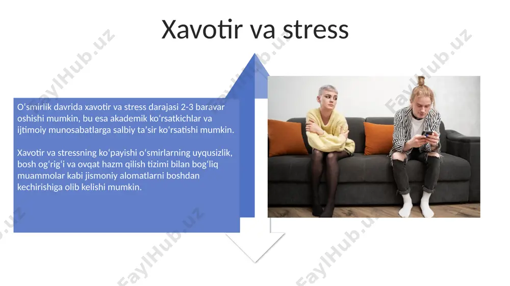 iya va individual psixoterapiya kabi 5 ta turli xil psixologik yondashuvlar o'smirlarning ruhiy salomatligini yaxshilashga yordam beradi. sog'lom turmush tarzini shakllantirish adolesentlarning 80% dan ortig‘i yetarlicha uyquga ega emas, shuning uchun kuniga 8-10 soat sifatli uyqu miqdori muhim aqliy salomatlik ko‘rsatkichi hisoblanadi. to‘g‘ri va muvozanatli ovqatlanish, meva-sabzavotlarni kunlik iste’mol qilishning 5 ta qismini ta’minlash orqali, o‘smirlarning aqliy faoliyatini yaxshilash va stressga chidamliligini oshirish mumkin. ijtimoiy-emotsional rivojlanish tengdoshlar guruhiga mansubliq hissi kuchli boʻlib, ularning qarorlari va xatti-harakatlariga taʼsir koʻrsatadi, bu davrda ijtimoiy tasdiqlash muhim ahamiyat kasb etadi. adolesentlarda oʻziga xos oʻz-oʻzini anglash shakllanadi, bu ularning oʻz qobiliyatlari, zaif tomonlari va ijtimoiy rolini 12-18 yosh oraligʻida aniqlashga olib keladi. qaror qabul qilish qobiliyati adolesentlarda qaror qabul qilishning yetukligi miya oldingi korteksining rivojlanishi bilan bogʻliq boʻlib, taxminan 25 yoshga kelib toʻliq shakllanadi, bu yoshgacha impulsiv xatti-harakatlar koʻproq kuzatiladi. ijtimoiy bosim, tengdoshlar ta'siri kabi omillar adolesentlarning qaror qabul qilish jarayoniga sezilarli darajada ta'sir qiladi, …