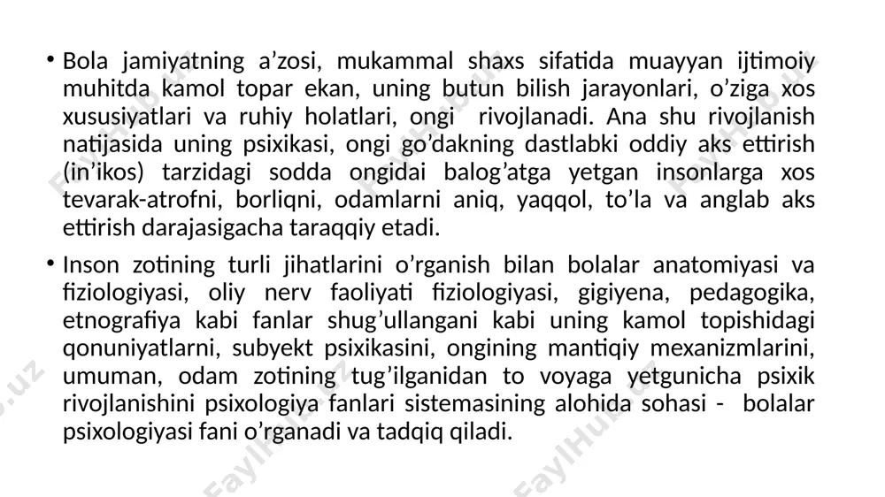 zgarishlar inson xulq-atvori va psixikasida tashkil etilgan yoki maxsus tashkil etilmagan ta’lim-tarbiya ta’sirida vujudga keladi. bolaning psixik rivojlanishini kuzatgan psixologlar (l.s.vigotskiy, p.p.blonskiy, a.vallon, j.piaje va boshqalar)ning aniqlashicha, mazkur kamol topishning o’ziga xos xususiyatlarga asoslangan (senzitiv — qulay) davrlari mavjud bo’lib, ular individning o’zi yashab turgan muhitda (bog’cha, oilada) tutgan o’rni, bilish jarayonlari, o’ziga xos xususiyatlari, holatlari, shaxsi va ongining o’sishi darajasi bilan bevosita bog’liqdir. tadqiqotchilarning uqtirishiga ko’ra, tabiat va jamiyatning qonunlari singari kamol topayotgan bola shaxsi rivojlanishining ham o’z qonunlari bor. bu qonunlar psixologiya fanining maxsus tarmog’i — bolalar psixologiyasining predmetiga kiradi. yosh va pedagogik psixologiya sohasi inson psixikasi faqat miqdor jihatdan emas, balki sifat jihatdan ham rivojlanishi, takomillashib borishi va o’zgarishi haqidagi metodologik hamda fenomenologik qoidaga amal qiladi. har bir fanning o’z predmeti borligi singari bolalar psixologiyasining ham o’zi tekshiradigan sohasi hamda tadqiqot metodlari bor. umumiy psixologiya psixika va uning zohir bo’lishi, rivojlanish qonuniyatlari haqidagi fan bo’lsa, yosh davri …