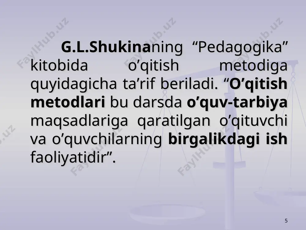 chiqariladi. analogiya “xususiydan xususiyga boradigan”, bir konkret dalildan boshqa aniq dalilga boradigan xulosadir. * butunni uning tashkil etuvchi qismlarga ajratishga yo’naltirilgan fikrlash (tafakkur) usuli analiz deb ataladi. predmetlar yoki hodisalar orasida bog’lanishlar o’rnatishga yo’naltirilgan tafakkur usuli sintez deb ataladi. * taqqoslash usuli qaralayotgan sonlar, arifmetik misollar, masalalarning o’xshash va farqli alomatlarini ajratishdan iborat. umumlashtirish – bu o’rganilayotgan ob’yektlardan umumiy muhim tomonlarini ajratish va ularni muhim bo’lmaganlaridan ajratishdan iborat. * didaktik adabiyotlarda mustaqil ish tushunchasi har xil ta’riflanadi. mustaqil ishning b.p.yesipov bergan ta’rifini eng to’g’ri ta’rif deb tan olish kerak: “o’quvchlarning o’qitish jarayoniga qo’llaniladigan mustaqil ishlari bu o’qituvchining bevosita qatnashuvisiz, maxsus ajratilgan vaqt davomida uning topshiriqlari bo’yicha bajariladigan ishdir; bunda o’quvchilar topshiriqda qo’yilgan maqsadga erishishga o’z kuchlarini sarflaydilar, aqliy yoki jismoniy harakatlar natijasini biror shaklda ifodalab ongli ravishda intiladilar”. * mustaqil isihlar quyidagilarga ko’ra o’zaro farq qiladi: 1) didaktik maqsadlari bo’yicha; 2) o’quvchilar mustaqil ishlayotgan material bo’yicha 3) o’quvchilardan talab qilinadigan …