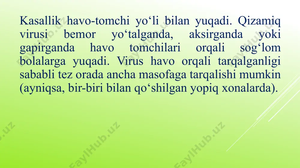 isi asosan tomoq va burun xalqum shilliq qavatida, ba’zan zararlangan badan terisida ayrim hollarda esa o‘pkada bo‘ladi. skarlatinaning qo‘zg‘atuvchisi tomoqning shilliq pardasida mahalliy yallig‘lanish jarayonini yuzaga keltiradi va qon-tomir hamda limfa yo‘llari orqali yaqin turgan limfa bezlariga o‘tadi, bu yerda ko‘payib, zaxarli moddalar ishlab chiqara boshlaydi. gemolitik streptokokkning zaxari (toksini) qonga o‘tib, qon-tomir va vegetativ asab sistemasiga kuchli ta’sir qiladi, natijada organizmning umumiy zaxarlanishi, yuqori harorat, toshma toshishi va yurak-tomir a’zolari faoliyatining buzilishi kuzatiladi. klinik manzarasi. skarlatinaning yashirin prodromal davri o‘rtacha 2-7 kun bo‘lib, ayrim sharoitlarda qisqarib (1 kungacha) yoki uzayishi (12 kungacha) mumkin. kasallik ko‘pinch o‘tkir boshlanadi: tana harorati to’satdan ko‘tariladi (38-39°c ko‘ngil aynish, qusish kuzatiladi, ayni paytda kuchli tomoq og‘rig‘i paydo bo‘ladi. keyinchalik skarlatinaga xos bo‘lgan toshma toshadi. toshma tez orada bira to‘la gavda terisining turli qismlariga tarqaladi. toshmaning o‘ziga xos xususiyati shundan iborat u mayda donali bo‘lib, qizargan teri ustida paydo bo‘ladi va qorin terisining pastki va …