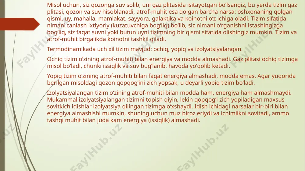 koʻrinishi mumkin, ammo biz yon-atrofimizdagi misollarga qarasak, atrofimizda doimiy energiya uzatilishi va energiyaning oʻzgarishi sodir boʻlayotganligiga guvoh boʻlamiz. misol uchun: elektr chirogʻi elektr energiyasini yorugʻlik energiyasiga aylantiradi (nurlanish energiyasi). bir bilyard toʻpi ikkinchisiga urilganda, kinetik energiya uzatadi va ikkinchi toʻpni harakatlantiradi. oʻsimliklar quyosh nuri energiyasini organik molekulalarda saqlanadigan kimyoviy energiyaga aylantiradi. yurganingizda, nafas olganingizda yoki ushbu sahifani yuqoridan pastga tushirish uchun barmogʻingiz harakatidan foydalanganingizda, oxirgi tanovulingizdan olgan kimyoviy energiyani kinetik energiyaga aylantirasiz. muhimi, ushbu energiya uzatishlarning hech qaysisi mutlaqo samarasiz ketmaydi. har bir jarayonda boshlangʻich energiyaning baʼzi qismi issiqlik energiyasi sifatida chiqariladi. boshlangʻich energiyaning bir jismdan ikkinchisiga harakatlanishi natijasida chiqadigan energiya issiqlik energiyasi deb ataladi. elektr chiroqlari yorugʻlik bilan birgalikda issiqlik ham hosil qiladi, bilyard koptogida esa ishqalanish tufayli issiqlik hosil boʻladi, oʻsimlik va hayvonlardagi kimyoviy energiya almashinuvida ham shunday. bunday issiqlik hosil boʻlishining nima uchun muhim ekanligini bizga termodinamikaning ikkinchi qonuni tushuntirib beradi. termodinamikaning ikkinchi qonuni bir qarashda termodinamikaning …