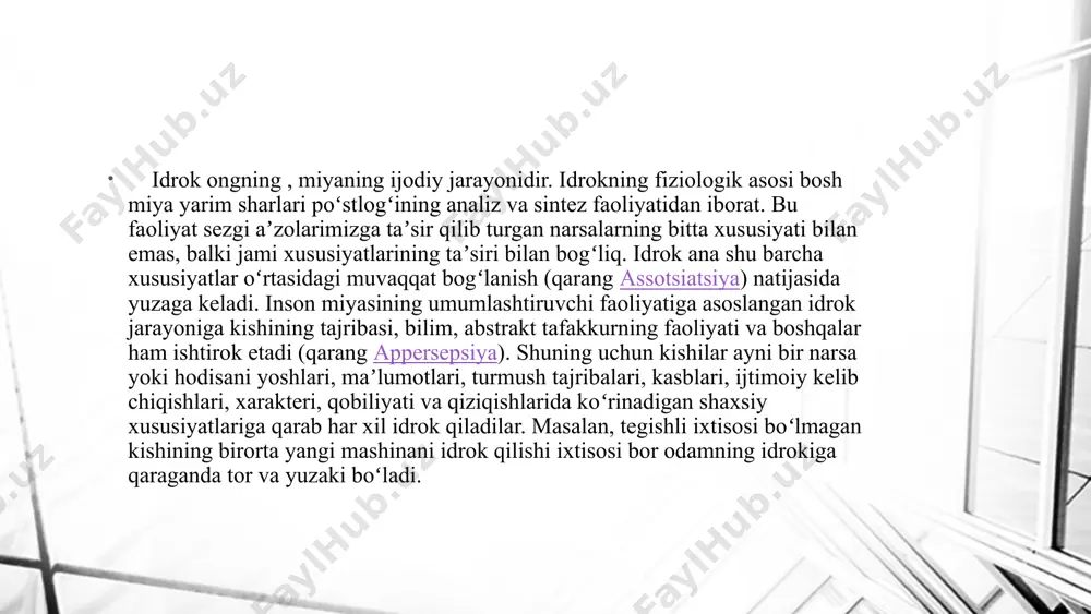 unksiyasini bajaradi, axromatik ranglarni aks ettiradi. 7 to’r pardaning eng sezgir joyi - sariq dog’ning asosan, kolbachalar bilan markaziy chuqurchasi hisoblanib, unga qaysi narsaning aksi tushsa, xuddi shuni hammadan ravshanroq ko’ramiz. obektga tik qarash natijasida ko’z muskullari unga qaratiladi va aks ettiruvchining sur'ati sariq dog’ga tushadi. bunday tarzdagi ko’rish to’g’ri ko’rish deyiladi. odam ko’zi ranglarning taxminan, 380 millimikrondan 780 millimikrongacha uzunlikdagi to’lqinlarning ta'sirini sezadi.uch rangli sezgi nazariyasining asosiy qoidalari 1756 yilda m.v.lomonosov tomonidan bayon qilingan bo’lsa, 1856 yildan keyin nemis fizigi g.gelmgols tomonidan uni to’la isbotlab berilgan. ushbu nazariyaga binoan to’r pardaning kolbachalarida uchta asosiy element mavjuddir, ulardan birining qo’zg’alishi qizil rang sezgisini, ikkinchi qo’zg’alishi yashil rang sezgisi va uchinchi qo’zg’alishi binafsha rang sezgisini hosil qiladi. nazariyaga ko’ra yorug’lik to’lqinlari birdaniga uchta elementni bir xilda qo’zg’atsa, oq rang sezgisi vujudga keladi. lekin yorug’lik to’lqinlari ikki yoki uch elementga ta'sir qilsa-yu, ammo bu bir tekis kechmasa, u holda sezuvchi elementlardan har …
