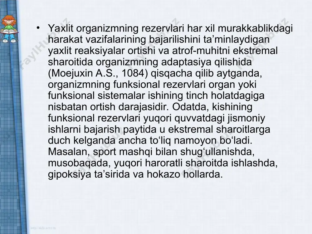 il bo’lishida qo’yidagi davrlar bir-biridan farqlanadi. birinchi davr - bunda ma'lum harakat malakasi hosil bo’lishi bilan bog’liq shartli refleksni yuzaga keltiradigan shartli qitiqlagichlarning generalizatsiyalanishi (umumlashuvi) kuzatiladi. ko’pincha shartli qitiqlagichga yaqin qitiqlagichlar ham refleks chaqiraveradi, masalan, voleybolni to’rdan ko’tarib urish uchun sakrash shartli refleksini to’pning havoga ko’tarilishi (shartli qitiqlagich) chaqiradi. harakat malakasi shakllanishining ushbu davrida to’pni zarb bilan urish maqsadida amalga oshiriladigan sakrash to’p ko’tarib berilishi bilanoq ro’y beradi va zarba berish kerakli vaqtidan yo oldin yo keyin sodir bo’lib istalgan natija chiqmaydi. ikkinchi davr - differensirovka qilish (farqlash) davri. bunda sportchi o’z harakatlarini tahlil qilib behuda harakatlarni asosiy harakatlardan farq qiladi, maqsadga muvofiq ish bajaradi. yuqoridagi misolga kelsak voleybolchi to’pga hal qiluvchi zarba berish uchun qachon sakrashni, ko’tarib berilgan to’pning qanchalik balandlikka ko’tarilishiga qarab tanlaydi. harakat malakasi hosil bo’lishining ikkinchi davrida nerv jarayonlari irradiatsiyalanishdan konsentratsiyalanishga (ma'lum nuqtaga to’planishiga) o’tadi. uchinchi davr –yoki stabilizatsiya davri. u harakatning bir tekis va aniq …