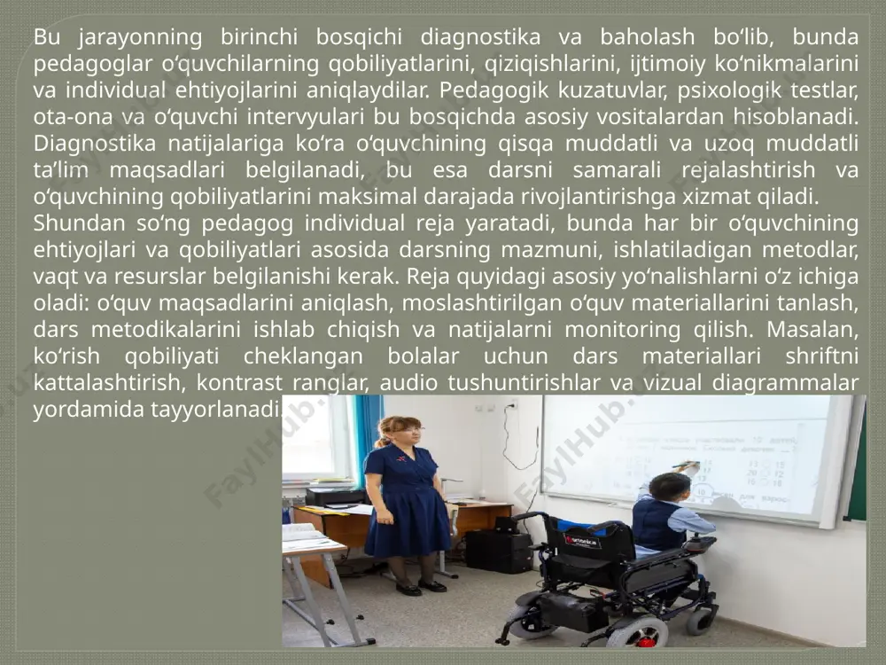 rur. individual reja yaratish jarayoni faqatgina o‘quvchining bilim olish qobiliyatini hisobga olish bilan cheklanmaydi, balki uning ijtimoiy va emotsional rivojlanishini ham nazarda tutadi. shu maqsadda pedagoglar dars jarayonida o‘quvchilarning faolligini oshirish, o‘zaro muloqot va guruhdagi hamkorlik ko‘nikmalarini rivojlantirishga alohida e’tibor qaratadilar. individual reja dasturini yaratishda asosiy jihatlardan biri – dars mazmunini o‘quvchining qobiliyatiga moslashtirishdir. masalan, matematika darsida murakkab tushunchalar sodda so‘zlar bilan tushuntiriladi, misollar hayotiy vaziyatlar asosida beriladi va diagrammalar yordamida mustahkamlash amalga oshiriladi. ingliz tili yoki boshqa chet tillarini o‘rgatishda audio va vizual materiallar, interaktiv o‘yinlar, kichik guruh mashg‘ulotlari orqali bilimlarni osonlashtirish tavsiya etiladi. pedagoglar darslarni shunday rejalashtiradiki, ular nafaqat bilim berish, balki o‘quvchining diqqatini jamlash, xotira va fikrlash ko‘nikmalarini rivojlantirishga ham xizmat qiladi. moslashtirilgan o‘quv-metodik adabiyotlarni yaratish jarayoni ham muhim o‘rin tutadi. bu jarayonda matnlarni soddalashtirish, vizual va audio yordamlar qo‘shish, interaktiv elementlarni joriy etish va raqamli texnologiyalardan foydalanish muhim hisoblanadi. masalan, ko‘rish qobiliyati cheklangan bolalar uchun matnlar …