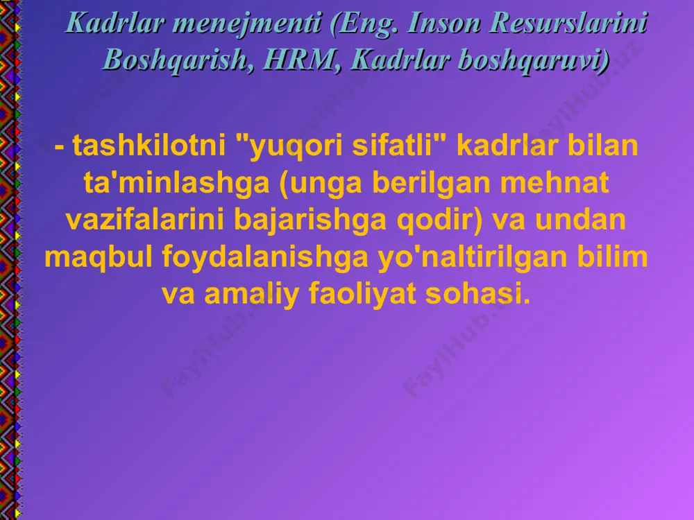 xodimlarni boshqarishning asosiy usullari quyidagilarni o'z ichiga oladi. rahbarlar birinchi darajali menejerlar yoki operatsion menejerlar deb ham ataladigan yosh menejerlar to'g'ridan-to'g'ri ishchilar va boshqa xodimlar (menejerlar bo'lmaganlar) ustidan joylashgan tashkiliy darajadir. kichik boshliqlar (yoki nazoratchilar) asosan ushbu vazifalarning to'g'ri bajarilishi to'g'risida doimiy ravishda ma'lumot berish uchun ishlab chiqarish topshiriqlarining bajarilishini nazorat qiladilar. ushbu darajadagi menejerlar ko'pincha xom ashyo va asbob-uskunalar kabi ularga ajratilgan resurslardan bevosita foydalanish uchun javobgardirlar. ushbu darajadagi lavozim uchun odatiy nom - bu master, smena ustasi, serjant, bo'lim boshlig'i, bosh hamshira, biznes maktabida boshqaruv bo'limi boshlig'i. umuman olganda menejerlarning aksariyati quyi menejerlardir. aksariyat odamlar o'zlarining rahbarlik lavozimlarini shu darajadan boshlaydilar. kichik menejerlar ishining tavsifi tadqiqotlar shuni ko'rsatadiki, quyi darajadagi menejerning ishi zich va xilma-xil. bu tez-tez uzilishlar, bir vazifadan ikkinchisiga o'tish bilan tavsiflanadi. magistr tomonidan qabul qilingan qarorlarni amalga oshirish vaqti deyarli har doim ikki haftadan kam vaqt ichida amalga oshiriladi. hunarmandlar ish vaqtining yarmiga yaqini aloqada …