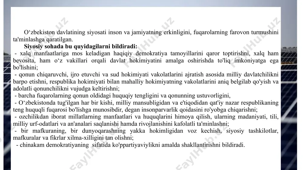 otiga bosqichma-bosqich va izchil ravishda o'tish bu yo'l xalqimiz tomonidan ham, xalqaro maydonda ham taraqqiyotning ,,o‘zbek modeli” deb qabul qilindi. konstitutsiya (lotincha “constitution” – nizom, qoidalar, tuzilish, tuzuk) – davlatning asosiy qonuni. u davlat tuzilishini, hokimiyat va boshqaruv organlari tizimini, ularning vakolati hamda shakllantirilish tartibi, saylov tizimi, fuqarolarning huquq va erkinliklari, jamiyat va shaxsning o‘zaro munosabatlari, shuningdek, sud tizimini hamda davlat va jamiyatning o‘zaro munosabatlarini belgilab beradi. asosiy qonunimiz sharq va g‘arb, janub va shimolning 97 ta mamlakati to‘plagan ilg‘or konstitutsiyaviy tajribani hisobga olib yaratilgan. suveren o‘zbekistonning birinchi konstitutsiyasini tayyorlash, muhokama etish, qabul qilish va uning amal qilishi yo‘lidagi 10 ta huquqiy qadamni bu boradagi eng muhim tarixiy voqealar sifatida sanab o‘tish lozim. konstitutsiyani yaratish yo‘lidagi birinchi huquqiy qadam – o‘zbek tiliga davlat tili maqomi berilishidir. dastavval, “davlat tili to‘g‘risida”gi qonunda mustahkamlangan muhim huquqiy qoidalar endilikda asosiy qonunimizning 4-moddasida quyidagicha muhrlab qo‘yildi: “o‘zbekiston respublikasining davlat tili o‘zbek tilidir. o‘zbekiston respublikasi …