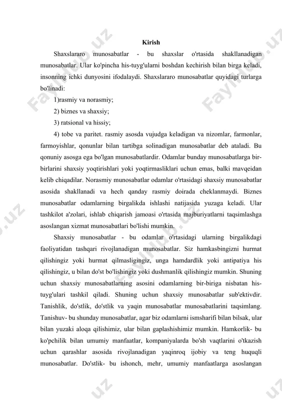 urli vaziyatlarda odamning xatti-harakatlarini belgilaydigan barqaror psixologik xususiyatlar. shaxsiy xususiyatlarni tavsiflash uchun eng keng tarqalgan modellardan biri bu ekstraversiya, xayrixohlik, vijdonlilik, neyrotizm va tajribaga ochiqlik kabi parametrlarni o'z ichiga olgan "katta beshlik" (big five) . ushbu xususiyatlarning har biri shaxslararo o'zaro ta'sirga ta'sir qiladi: ekstrovertlar ijtimoiy aloqada ko'proq ijtimoiy va faol bo'lishadi, neyrotizm esa barqaror va uyg'un munosabatlarni o'rnatishni qiyinlashtirishi mumkin. temperament nafaqat o'zaro ta'sir uslubini, balki munosabatlarning ayrim turlariga moyillikni ham belgilaydi. masalan, xolerik odamlar ko'pincha munosabatlarda hukmronlik qilishga intilishadi, flegmatik odamlar esa tinch va barqaror o'zaro munosabatlarga moyil. hamkorlarning temperamentlarining muvofiqligi ularning o'zaro ta'sirining muvaffaqiyatida muhim rol o'ynaydi. shaxsiy xususiyatlar ijtimoiy vaziyatlarni idrok etish va talqin qilishga, shuningdek xatti-harakatlar strategiyasiga ta'sir qiladi. masalan, vijdonlilikning yuqori qiymati munosabatlardagi mas'uliyatli va ishonchli xatti-harakatlar bilan bog'liq bo'lsa, ekstraversiyaning past darajasi yangi ijtimoiy aloqalarni o'rnatishni qiyinlashtirishi mumkin. shunday qilib, individual psixologik xususiyatlar shaxslararo munosabatlarni shakllantirish va rivojlantirishda muhim rol o'ynaydi, bu munosabatlarning …