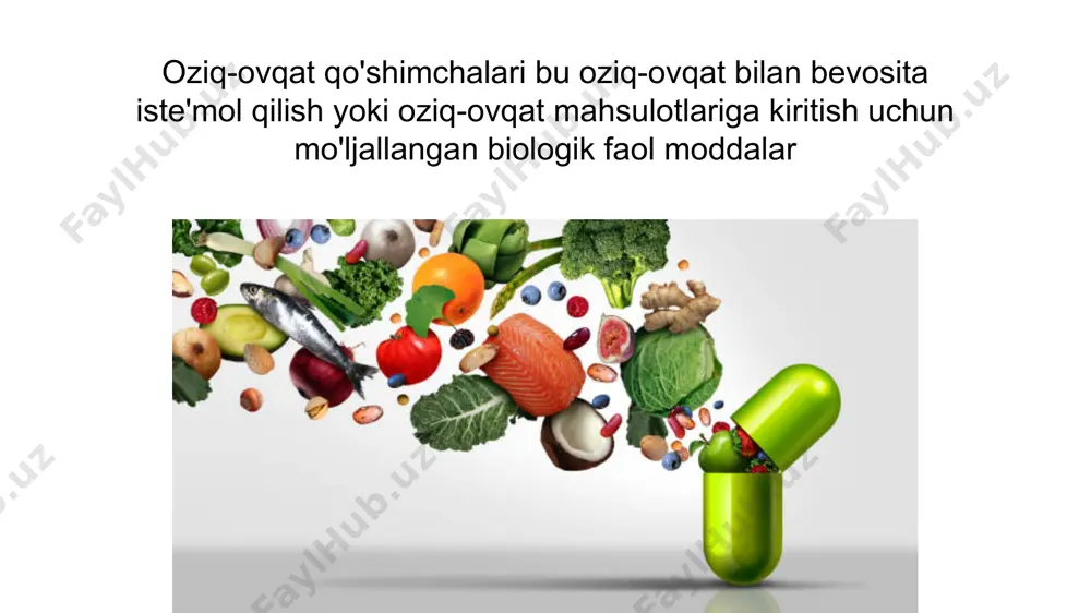 va sabzavotlarni o'z ichiga oladi, sun'iy lazzatlar ko'pincha kimyoviy moddalar yoki sintetik birikmalar yordamida tayyorlanadi. xushbo'y moddalar oziq-ovqat va ichimliklarning keng assortimentida, jumladan non mahsulotlari, shakarlamalar, alkogolsiz ichimliklar va qayta ishlangan ovqatlarda qo'llaniladi. ular dori-darmonlar va og'iz bo'shlig'ini parvarish qilish vositalarida ham qo'llanilishi mumkin. 16 xushbo'y moddalarni ishlab chiqarish va ulardan foydalanishning asosiy tushunchasi shuning uchun ko'p asrlik tamoyillarga asoslanadi, ular vaqt o'tishi bilan yanada rivojlanib, takomillashtirildi. bugungi kunda yuqori sifatli aromatizatorlarni ishlab chiqarishni belgilaydigan usullar - bu ekstraktsiya, distillash, fermentatsiya va kimyoviy sintez. ular eng yaxshi ta'mni yaratish uchun sifat va g'amxo'rlik bo'yicha eng yuqori standartlar bilan amalga oshiriladi. 18 ekstraksiya ekstraktsiya eng ko'p qo'llaniladigan texnikadir. o'simlikning xushbo'y moddalari ekstraktsiya paytida erituvchi yordamida chiqariladi. buning uchun o'simlikning tegishli qismlari (gullar, barglar, shuningdek, ildizlar) odatda erituvchiga joylashtiriladi va keyinchalik etarli vaqtdan keyin olib tashlanadi. distillash distillash jarayonida suyuqlikning turli komponentlarini ajratish uchun ularning qaynash nuqtalaridan foydalaniladi. natijada, ekstraktdan individual, aniq …