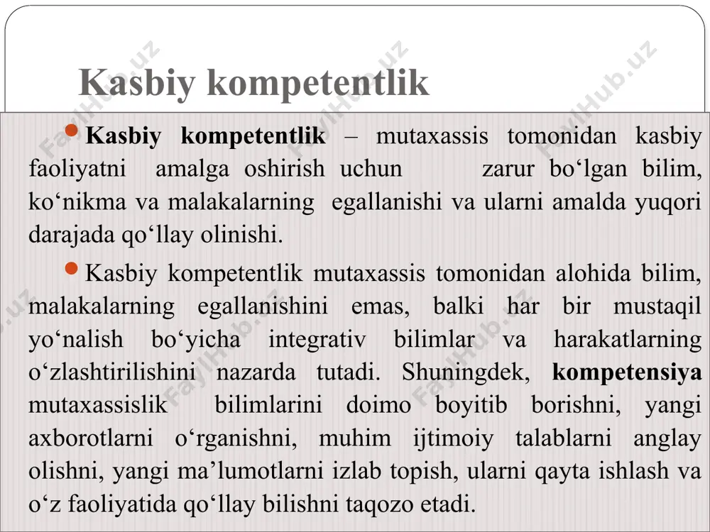 ali o’qitish uchun zarur bo’lgan bir qator ko’nikma va bilimlarni o’z ichiga oladi. ushbu ko’nikmalar darsni to’g’ri rejalashtirish, sinifni boshqarish, o’quvchilarni diqatini jamlay olish va baholash kabistrategiyalarni o’z ichiga oladi bundan tashqari, o’qituvchi kasbiy rivojlanish imkoniyatlari orqali o’z bilim va ko’nikmlararini doimiy ravishda yangilab turishi va joriy ta’lim tadqiqotlariva ilg’or tajribalardan xabardor bo’lishi kerak. doimiy fikrlash va o’z o’zini baholash o’qituvchilar uchun o’zlarining kasbiy kompetensiyalarini yuqori darajaga ko’taruvchi say-harakatlar juda muhimdir o’qituvchi o’rgatayotgan mavzuni eng avvalo o’zi chuqur anglash, kerakli tashkily tayyyorgarlik asosida uni samarali o’quvchiga yetkazib bera olishi zarur.shuningdek o’qituvchi nafaqat o’quvchilar bilan balki hamkasblari, ota-onalarva boshqa shaxslar bilan muloqot qilish uchun kuchli muloqot va shaxslararo munosabatga ega bo’lishi kerak 1. 3. 2. o’qituvchi kasbiy kompetensiyasida zarur bo’lgan ko’nikmalar 16 o’qituvchi kasbiy kompetentligini baholash 17 1. o’qituvchi kasbiy kompetensiyasining tuzulishi va mazmuni o’qituvchining turli sohalarda masalan fan bilimlari, pedagogik mazmun bilimi, sinif boshqarish, muloqot va munosabat kompetensiyalarini baholashni o’z …