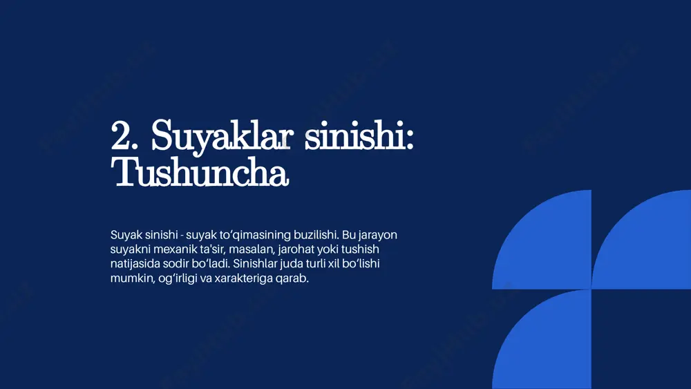 lgilarni ko‘rsatishi mumkin: 8. bo‘g‘imlar chiqishining belgilar va simptomlari 9. politravmalar: tushuncha politravma - bir vaqtning o‘zida bir nechta jarohatlarning mavjudligi. bu holat ko‘pincha avtohalokatlar yoki boshqa jiddiy zarbalar natijasida yuzaga keladi. 10. politravmalarni baholash politravmalarni baholashda quyidagi usullar qo‘llaniladi: abcde protokoli: bemorning hayotiy belgilarini baholash. vizual baholash: jismoniy ko‘rinish va simptomlarni tekshirish. 11. bemorlarni transportirovka qilish bemorlarni transportirovka qilishda e'tibor beriladigan jihatlar: bemorning holatini baholash: transportdan oldin to‘g‘ri baholash. transportning to‘g‘ri usuli: bemorning shartlariga mos ravishda. 12. desmurgiya: tushuncha desmurgiya - suyak va bo‘g‘imlarni bog‘lash uchun qo‘llaniladigan usullar. bu jarayon bemorning tiklanishiga yordam beradi. plitalar: suyaklarni o‘zaro bog‘lashda qo‘llaniladi. poyabzal simlari: suyaklarning stabilizatsiyasi uchun. teshiklar: suyaklarni tuzatishda ishlatiladigan vositalar. desmurgiya usullari quyidagilarni o‘z ichiga oladi: 13. desmurgiya usullari 14. bo‘g‘lov turlari bo‘g‘lovlar quyidagi turlarga bo‘linadi: har xil materiallardan yasalgan: metall, plastik, to‘qimalar. maxsus dizaynlar: har xil holatlarda foydalanish uchun. 15. xulosa suyaklar sinishi, bo‘g‘imlar chiqishi va politravmalar – bu …
