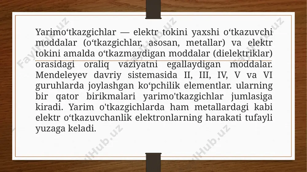 shuning uchun ham oxirgi qobiqdagi elektronlarga tashqi yoki valentli elektronlar deyiladi. misol uchun yarim o'tkazgichning tipik vakili bo'lgan germaniyni qaraylik. uning tartib nomeri 32 va to'rtta elektron qobig'i mavjud: 1-qobiqda 2 ta; 2-qobiqda 8ta, 3-qobiqda 18 ta, 4- qobiqda esa 4 ta elektron joylashgan. uchta ichki qobiqdagi elektronlar turg'un bo'lib, kimyoviy reaksiya-larda ishtirok etmaydi. oxirgi to'rtinchi n juda kuchsiz bog'langan. aynan shu elektronlar elementning boshqa atomlarining nechtasi bilan kimyoviy bog'lanishga kira olish qobiliyatini ko'rsatib, mazkur elementning valentligini aniqlaydi. shuning uchun ham oxirgi qobiqdagi elektronlarga tashqi yoki valentli elektronlar deyiladi. fermi energiyasi, fermi sathi — fermionlar (fermi — dirak statistikasiga boʻysunuvchi zarralar) tizimidagi egallangan holatlarning mutlaq nol tralardan eng yuqori energiyasi. fermi energiyasi pauli prinsipi (bir holatda bittadan ortiq fermion boʻla olmasligi)ning natijasidir. noldan farkli, lekin fermi energiyasidan ancha past trada fermionlar tizimining holati asosiy holatdan shu b-n farqlanadiki, bunda energiyasi fermi energiyasidan katta boʻlgan holatlarda ham koʻp boʻlmagan sondagi zarralar …