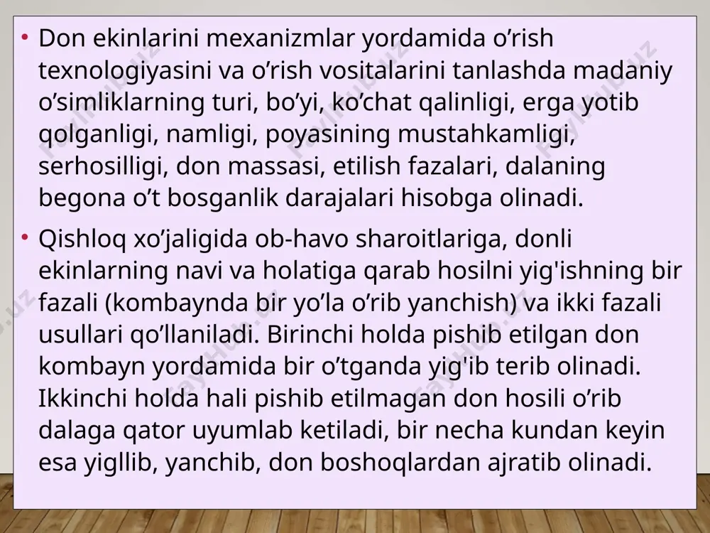 ari asosan bir xil, lekin o’lchamlari, molotilkaning ish unumi va ayrim qismlarining tuzilishi bilan farq qiladi. " kolos " kombayni jatka, molotilka, yuritish qismi, gidravlik sistama, kabina va boshqa mexanizmlardan tuzilgan.g’allani o’rib, qator uyumlash uchun-jrs-4,9, jvn-7, jvn-6, jvn-6-12, jv-15, jnu-4, jba-3,5a mashinalari .ishlatiladi. jatka quyidagicha ishlaydi. donli ekinlar hosilini bir yo’la kombaynda o’rib-yanchish uchun sk-6 "kolos", sk-5, "niva", skd, '"sibirvak"," sk-10. "rotor", "don-1500", "enisey-1200" kombaynlari bilan birgaiikda "keys" kombayinlari ham ishlatilmoqda, "keys" kombayni yuqorida ko’rsatilgan kombaynlarga nisbatan qator afzallikiarga ega: kabina ponaramasi - keng va nisbatan qulay; qirqish moslamasi aetomatlashtirilgan, boshqarish sistemzsining bosimini va aylanish sonining sozlanishi avtomatlashtiriigan. donlarni saralashning bir necha usullari mavjuddir: donlarni shamol bilan saralash- donli aralashmani havo oqimidan o’tkazish davomida zarrachalarning har-xil troektoriyada harakatlaiishi natijasida har-xil fraksiyalarga ajratiladi. don tozalash mashi-nalarining kanallari va kameralaridagi havo oqimini hosil qilish uchun markazdan qochirma ventilyatorlar qo’llaniladi. ventilyatordan uzatiladigan havo miqdori ventilyator kirish darchalarining o’lchamini o’zgartiradigan zaslonkalar bilan sozlanadi. urug’larni …