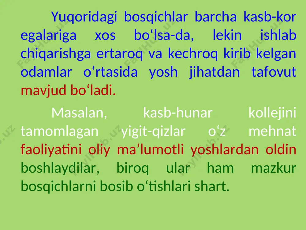 davrining o‘ziga xos psixologik xususiyatlari. 23-28 yoshgacha davrda qator funksiyalar darajasining o‘zgarishi, takomillashuvi: ko‘rish maydonining ko’lami, ko‘z bilan masofani chamalash, fazoviy tasavvur, bilish darajalari; anglash, diqqat va idrokning yaxlitligi hamda o‘zgarmasligining o'sishi boshqa faoliyat va ko‘rish ta’sirchanligi, qisqa muddatli ko‘rish xotirasi yoki mustahkamlanishi namoyon bo‘ladi: 22-25 yoshlarda ikki xil omillar doirasi vujudga keladi va ular mnemologik (xotira, tafakkur) va attensional (diqqat xususiyati va xossasining) majmuasidan iborat bo’ladi. yoshlik davrida yigit-qizlar kamolotiga uchta muhim psixologik mexanizm, ya’ni mehnat jamoasi, oila mikromuhiti va norasmiy ulfatlar ta’sir ko‘rsatadi. masalan, mehnat jamoasidagi psixologik muhit, ma’naviyat o!ami, barqaror maslak, ijtimoiy ong, ijtimoiy qadriyatlar, muayyan an’analar va odatlar yangi a’zoning xarakterida ijobiy yoki salbiy o‘zgarishni vujudga keltirishi mumkin. mazkur ta’sir natijasida asta-sekin umuminsoniy fazilatlar tarkib topishi yoki muayyan shaxsiy nuqtai nazar yo‘qolishi mumkin. mehnat jamoasiga yangi qo'shilgan a’zo unda o‘z o‘rni va qadr-qimmatini qaror toptirish uchun bir qator yon berishga, o‘z maslagidan sal bo’lsa-da chetlashishga majbur …