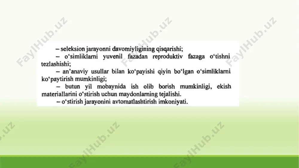 st haroratda (2- 10°c ) saqlash; o'simliklami issiqxonada o’stirish, sotish yoki dalaga ekish klonli mikroko‘paytirishning bir necha usullari mavjud. turli mualliflar eksplantlami kulturalash sharoitlari morfogenez jarayoniga ta’siri bo‘yicha individual izlanishlar o‘tkazib, o‘stirish sharoitining o‘zgarishiga javoban turli morfogenetik reaksiyalami kuzatishlarining natijasi klonli mikroko‘paytirish usullarining yangi klassifikatsiyasi paydo bo'lishiga olib keldi. 0 ‘simliklarni klonli mikroko‘paytirish yuzasidan adabiyotlarda berilgan ma’lumotlardan kelib chiqib, bu jarayonni quyidagi usullar yordamida amalga oshirish mumkin: - o‘simlikda mavjud bo'lgan meristemani faollashtirish (poya apeksi, bo‘shliqdagi va tinim davridagi kurtaklar); bevosita eksplant to'qimalarida adventiv kurtaklaming paydo bo'lishini induksiyalash; somatik embriogenezni induksiyalash; birlamchi va qayta ko‘chirib o'tkazilgan kallus to'qimalaridagi adventiv kurtaklaming differensiallanishi. 0 ‘simliklami klonli mikroko'paytirishda qo'llaniladigan asosiy usul, bu o‘simlikda mavjud bo'lgan meristemalami rivojlanishining apikal dominantlikni to'xtatilishi hisobiga faollashtirishdi bunga ikki xil yo‘l bilan erishish mumkin: poyani uchki meristemasi olib tashlanadi va novda in vitro gormonsiz muhitda mikroqalamchalanadi; oziqa muhitiga sitokinin tipi ta’siriga ega moddalar qo‘shish orqali ko‘plab ichki bo‘shliqdan …