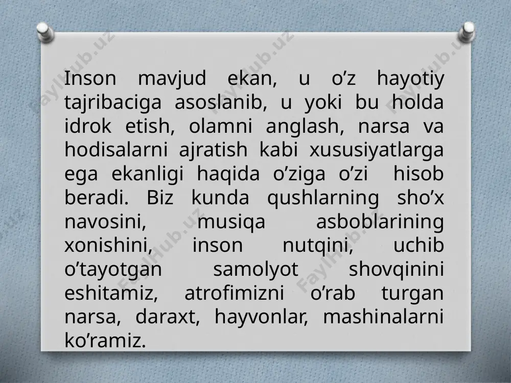 jtimoiy bilimlar mavjud bo’lishidan qat'iy nazar, u alohida xususiyatga ega bo’lgan mustaqil fandir. psixologiya fanini tahlil qilishda uning qay fan sohasi bilan aloqasini aniqlashdan ko’ra ilmiy va kundalik turmush psixologiyasi o’rtasidagi munosabat to’g’risida mulohaza yuritish maqsadga muvofiqdir. ma'lumki, har qanday fan negizida odamlarning turmush va amaliy tajribasi muayyan darajada o’z aksini topgan bo’ladi. masalan, kimyo predmeti moddalarning xususiyatlari, ularning zichligi, og’irligi, o’zaro birikuvi to’g’risidagi kundalik turmush bilimlariga suyanadi, matematika fani sonlar, miqdoriy munosabatlar, geometrik shakllarning xossalari, trigonometrik funktsiyalar haqidagi inson tasavvurlari asosiga quriladi. lekin psixologiya yuzasidan ana shunday mulohazalar yuritish yoki bildirish mumkin emas, chunki uning zamirida tubdan boshqacha o’ziga xoslik yotadi. har qaysi shaxs kundalik turmushning o’ziga xos psixologik bilimlarini egallagan bo’lib, o’z saviyasi, salohiyati bilan turlicha kamolot ko’rsatgichiga egadir, hatto turmush tajribasida to’plangan bilimlar ilmiy psixologik bilimlardan ustunroq turishi ham mumkin (“qari bilganni - pari bilmas”). chunki, yirik yozuvchilar (shaxslararo munosabat va muomala, muloqot xususiyatlari yuzasidan kuzatuvchanlikka egadirlar), …
