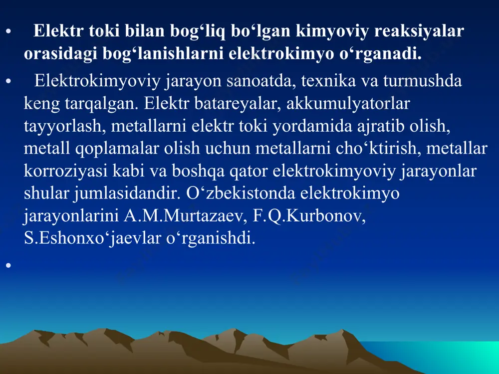iymatlarini o‘rniga qo‘ysak, nernst formulasi quyidagi ko‘rinishga keladi: e=e0 oksid/qayt  metallarning kuchlanish qatori elektrod potentsiali, volg‘t elektrod potentsiali volg‘t elektrod potentsiali volt li+ /li ba2+/ba k+/k ca2+/ca na+na mg2+/mg al3+/al ti2+/ti mn2+/mn -3,04 -2,94 -2,92 -2,87 -2,71 -2,37 -1,70 -1,63 -1,18 zn2+/zn cr3+/cr fe2+/fe cd2+/cd co2+co ni2+/ni sn2+/sn pb2+/pb fe3+/fe -0,76 -0,71 -0,44 -0,40 -0,28 -0,25 -0,14 -0,13 -0,04 ge2+/ge sb2+/sb bi3+/bi cu2+/cu hg2+2/2hg ag+/ag hg+/hg pt2+/pt au3+/au -0,0 +0,20 +0,30 +0,34 +0,79 +0,80 +0,85 +1,20 +1,68 metallarning kuchlanishlar qatoridan quyidagi xulosalar kelib chiqadi. 1.har bir metall aktivlik qatorida o’zidan keyingi metallni uning tuzi eritmasidan siqib chiqaradi. 2.vodorodni kislotalardan standart elektrod potentsiallari manfiy qiymatga ega bo‘lgan metallar siqib chiqaradi. 3. metallarninng standart elektrod potentsialini musbat qiymati qancha katta bo‘lsa, uning ioni shuncha kuchli oksidlovchilik xossasiga ega bo‘ladi. galvanik elementlar kimyoviy reaksiyalar natijasida elektr energiyasi hosil qiladigan, ya’ni kimyoviy energiyani elektr energiyaga aylantiradigan asboblar galvanik elementlar deyiladi . masalan daniel-yakobi …