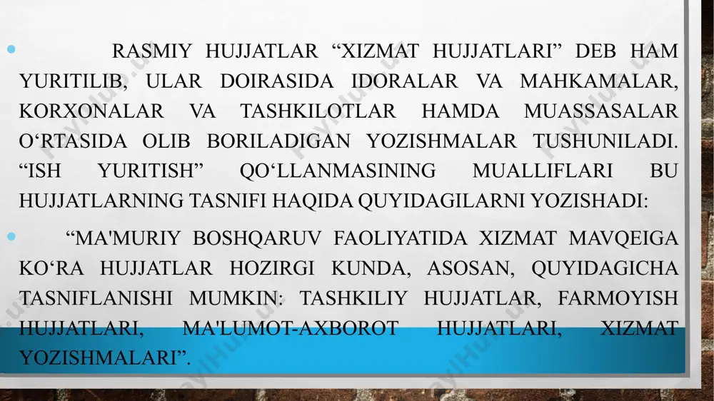 lumot yoki dalillarni kiritmaslik; — muayyan andozaga solingan, qoliplangan, soha termini sifatida qabul qilingan birikmalarni qo‘llash; — qabul qilinmagan qisqartma va belgilarni qo‘l­lamaslik; — so‘zlar va gaplarda imlo me’yorlariga amal qilish, tinish belgilarni o‘z o‘rniga to‘g‘ri qo‘yish, tuzatish yoki o‘chirishlarga yo‘l qo‘ymaslik; — matnning yozilish sanasini, imzolovchi shaxs lavozimi va ismi-familiyasini aniq ko‘rsatish. f a r m o y i sh muassasa ma’muriyati (direktor, uning o‘rinbosarlari, bosh muhandis, uning o‘rinbosarlari), shuningdek bo‘limlarning rahbarlari tomonidan amaliy masalalar yuzasidan qabul qilinadigan hujjat. odatda, farmoyishlarning amal qilish muddati cheklangan bo‘lib, bo‘limlarning tor doirasiga, ayrim mansabdor shaxslar va fuqarolarga taalluqli bo‘ladi. farmoyish matni, xuddi buyruqdagi kabi zaruriy qismlardan tarkib topadi, faqat uning asos (kirish) qismida “buyuraman” so‘zi o‘rniga “tavsiya qilaman”, “ruxsat beraman” kabi iboralar ishlatiladi. farmoyish farmoyish korxona ma’muriyati hamda bo‘limlar rahbarlari tomonidan amaliy masalalar yuzasidan qabul qilinadigan hujjatdir. odatda farmoyishlarda harakat muddati cheklangan bo‘lib uning kuchi bo‘limlarning tor doirasiga ayrim mansabdor shaxslar va …