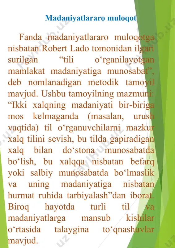 kun o‘tgach, o‘zbek tili kabinetida choy tashkil qilib, bir guruh talabalarni choyga taklif qildim. ularni o‘zbek shirinliklari bilan mehmon qildim. talabalarning aksariyati shirinliklarni chapillatib yeyishga boshlashdi. men madaniy shok holatiga tushdim. toqatim toq bo‘lib, koreys talabalarini “tarbiyalab” qo‘ymoqchi bo‘ldim va chapillatib yeyish madaniyasizlik ekanligi, boshqalarda yaxshi tasavvur qoldirmasligini tushuntirdim. talabalar juda noqulay ahvolga tushishdi, uzr so‘rashdi. keyin xijolatomuz ohangda chapillatib yeyishning koreyada biron yegulik bilan mehmon qilgan kishiga nisbatan hurmat, minnatdorchilik, qolaversa, yegulikning juda mazaliligiga ishora ekanligini aytishdi. men juda noqulay ahvolga tushib qoldim. shundan so‘ng koreys xalqiga, madaniyatiga hurmatim oshdi. akkulturatsiya -madaniyatlarning o‘zaro ta’sir jarayoni bo‘lib, u biron bir xalq yoki biron bir xalq vakili tomonidan boshqa xalq madaniyatining to‘liq yoki qisman qabul qilinishini ifodalaydi. akkulturatsiya quyidagi bosqichlarga ajraladi: 1. boshlang‘ich bosqich - inson chet elga ketish arafasida hayajon, quvonch yoki xavotir va tashvishga tushadi. boradigan mamlakat haqida ma’lumotlar to‘playdi, til bilan chuqurroq tanishadi. 2. insonning yangi mamlakatga kelganining …