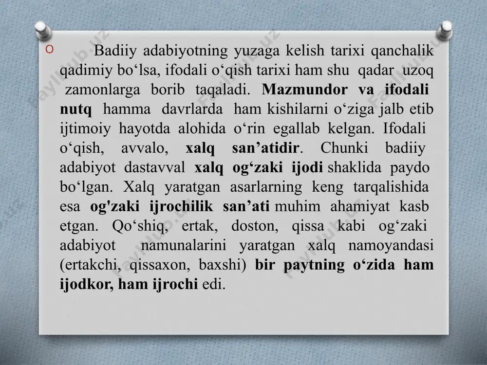 si sifatida maydonga kelgan jamiki adabiyot namunalarini xalq san’atkorlari (qo‘shiqchi, roviy, qissaxon, baxshi) shunchaki jo‘n, badiiy tasvir vositalarisiz, xilma-xil ovoz tovlanishlarisiz, shukuhsiz bir tarzda ijro etganlarida edi, ehtimol bu asarlar uzoq saqlanib qolmagan bo‘lur edi. ifodali o‘qish san’ati o‘tmish zamonlarda og`zaki ijodda qanday ahamiyat kasb etgan bo‘lsa, yozma adabiyotda ham shu qadar muhim o‘rin tutadi. zero, badiiy adabiyotning estetik ta’sir kuchi ifodali o‘qish jarayonida yanada yorqinroq namoyon bo‘ladi. ifodali o‘qish, ayniqsa, asarning g‘oyaviy mazmunini chuqur tushunishda, badiiy xususiyatlarini aniqlashda katta ahamiyatga ega. badiiy asarlarni ifodali o‘qish inson ongi va hissiyotiga ta’sir etib, axloqiy-estetik tuyg‘ularini shakllantirishga, ma’naviy olamini boyitishga xizmat qiladi. to‘g‘ri, g‘oyaviy-badiiy jihatdan mukammal yaratilgan har qanday asar og‘zaki ifodali nutqsiz, ovoz chiqarmasdan mustaqil o‘qilganda ham o‘zining axloqiy-estetik jihatdan ta’sir kuchini yo‘qotmaydi, insonni tarbiyalash vazifasi kamayib qolmaydi. lekin ifodali o‘qish jarayonidagi maftunkor ohang, xilma-xil ovoz tovlanishlari, jozibador intonatsiya kabi vositalar badiiy asarning emotsional ta’sir kuchini yanada oshiradi, eshituvchiga beqiyos zavq-shavq …