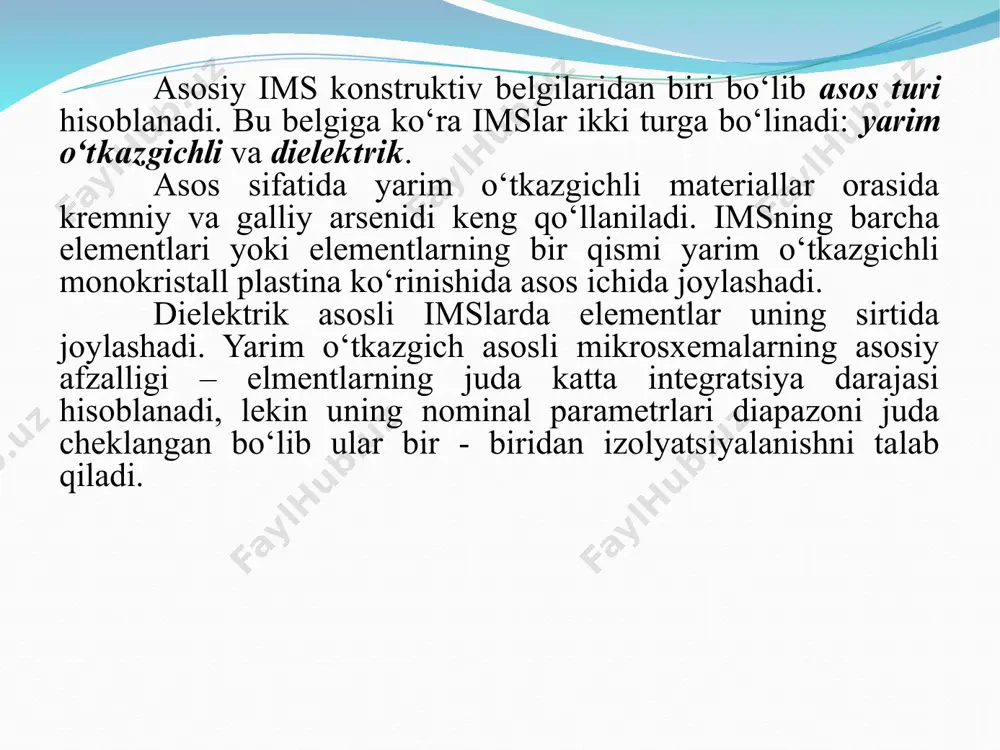 yaqin joylashishi mumkin, demak katta zichlikni ta’minlaydi. bipolyar va mdya imslar planar yoki planar – epitaksial texnologiyada yasaladi. planar texnologiyada n-p–n tranzistor tuzilmasini yasashda p–turdagi yarim o‘tkazgichli plastinaning alohida sohalariga teshiklari mavjud bo‘lgan maxsus maskalar orqali mahalliy legirlash amalga oshiriladi. maska rolini plastina sirtini egallovchi kremniy ikki oksidi sio₂ o‘ynaydi. bu pardada maxsus usullar (fotolitografiya) yordamida darcha deb ataluvchi teshiklar shakllanadi. kiritmalar yoki diffuziya (yuqori temperaturada ularning konsentratsiya gradienti ta’sirida kiritma atomlarini yarim o‘tkazgichli asosga kiritish), yoki ionli legirlash yordamida amalga oshiriladi. ionli legirlashda maxsus manbalardan olingan kiritma ionlari tezlashadi va elektr maydonda fokuslanadilar, asosga tushadilar va yarim o‘tkazgichning sirt qatlamiga singadilar. planar texnologiyada yasalgan yarim o‘tkazgichli bipolyar tuzilmali ims namunasi va uning ekvivalent elektr sxemasi 1 a, b - rasmda keltirilgan. diametri 76 mmli yagona asosda bir varakayiga usulda bir vaqtning o‘zida har biri 10 tadan 2000 ta element (tranzistorlar, rezistorlar, kondensatorlar)dan tashkil topgan 5000 mikrosxema yaratish mumkin. diametri …