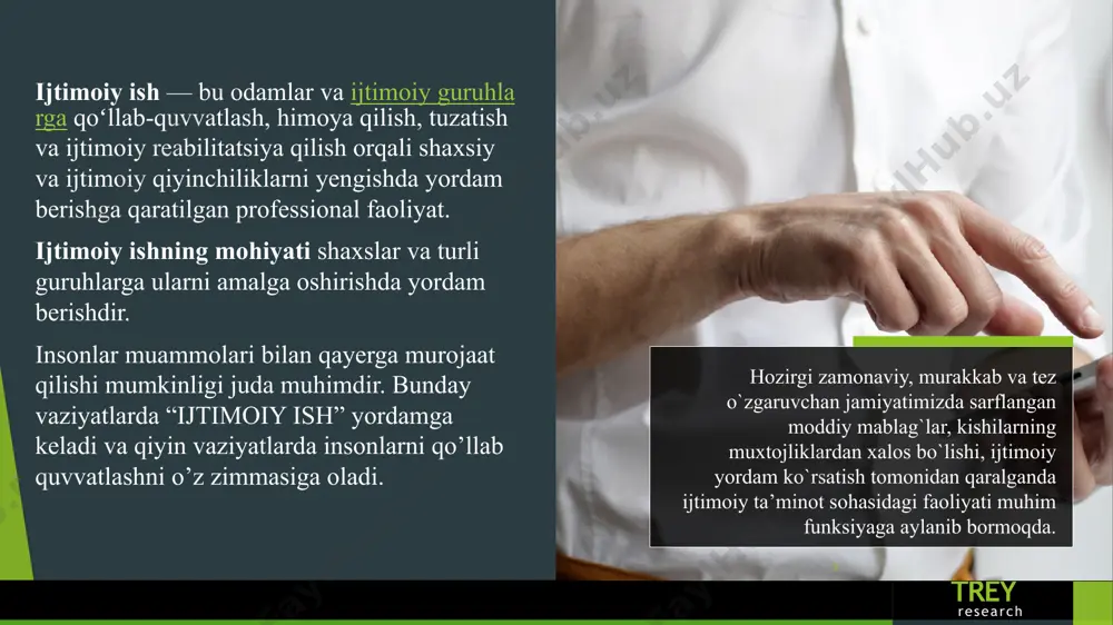 iy tayyorgarlikning to‘liq kursi ko‘zda tutilgan. 1903 yilda grem teylor va uning hamkasblari tomonidan tashkil etilgan chikago fuqarolik huquqi va filantropiya maktabi ham shunday dasturni taklif etgan. vaqt o‘tishi bilan u ijtimoiy xizmat boshqaruvi maktabi nomini olgan chikago universitetining bo‘limiga aylandi. 6 trey research 6 xx asrning birinchi yarmi davlatning o‘rni kuchayishi va «umumiy mehr-muruvvat jamiyati» nazariyasi va amaliyoti rivojlanishi bilan izohlanuvchi ijtimoiy ishning institutsionallashuvi bilan xarakterlanadi. professional ijtimoiy xodimlarni tayyorlashni boshlagan dastlabki maxsus o‘quv muassasalari niderlandiya, so‘ngra aqsh, buyuk britaniya va germaniyada yaratilgan bo‘lsa-da, «ijtimoiy xodim» kasbi dastlab aqshda, so‘ngra g‘arbiy yevropa mamlakatlarida ijtimoiy nufuzga ega bo‘ldi. 7 birinchi va ikkinchi jahon urushlari oralig‘idagi davrda ijtimoiy ish maktablari osiyoning ko‘pgina mamlakatlari, yaqin va o‘rta sharq mamlakatlari, sharqiy yevropa mamlakatlari va keyinchalik – afrika mamlakatlarida ochildi. 1910 yilda yangi harakat yevropa va amerikadagi 14ta ijtimoiy ish maktabini ta'limga jalb etdi. 1920 yilda chilida lotin amerikasidagi birinchi ijtimoiy ish maktabi ochilgan …