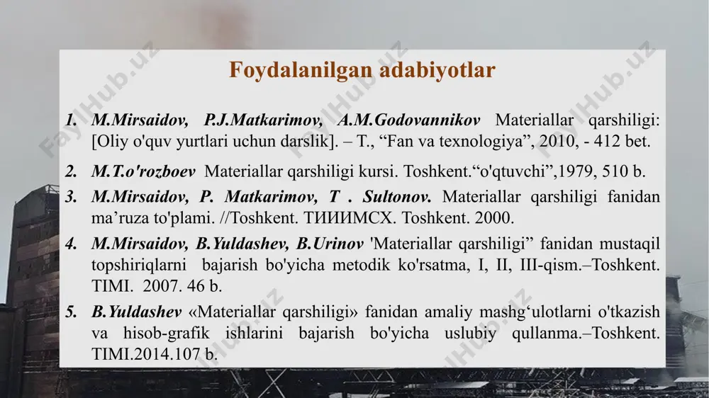 ing egilish masalalari quyidagi shartlarni qanoatlantirishi lozim: ko’ndalang kesimlari hech bo’lmaganda bitta simmetriya o’qiga ega bo’lishi lozim (1.2-chizma); 2. barcha tashqi kuchlar simmetriya tekisligida yotishi lozim. sharnirli qo’zg’aluvchan tayanch (1.3,a-chizma). 2. sharnirli qo’zg’almas tayanch (1.4,a-chizma). 3. qistirib mahkamlangan tayanch (1.5,a-chizma). 1 2 3 yuqorida keltirilgan tayanch sxema tasvir chizmalardan ko’rinadiki, to’sin geometrik o’zgarmas bo’lishi uchun, uning tayanch reaksiya kuchlari tashkil etuvchilari soni nechta bo'lsa, tayanch bog'lanishlar soni ham shuncha bo'lishi shart. bunga bitta qistirib mahkamlash bilan (1.6,a-chizma, konsol) yoki bitta sharnirli qo'zg'almas va sharnirli qo'zg'aluvchi tayanch bilan (1.6,b-chizma, oddiy to'sin) yoki reaksiyalar yo'nalishlari bitta nuqtada kesishmaydigan uchta sharnirli qo'zg'aluvchi tayanchlar bilan (1.6,d-chizma) erishish mumkin. 1.6,e-chizmada ko'rsatilgan sistema uchta tayanch bog'lanishlari bir-biriga parallel bo'lganda to'sin o'z yo'nalishi bo'yicha ko'chishi mumkin, 1.6, f, g-chizmada ko'rsatilgan tizimlarning uchala tayanch bog'lanishlari bitta (misol uchun 0 ) nuqtada kesishsa, to'sin shu nuqta atrofida aylanishga ega bo'lishi mumkin, demak, bu tizimlar geometrik o'zgaruvchi tizimlardir. bunga yo'l …