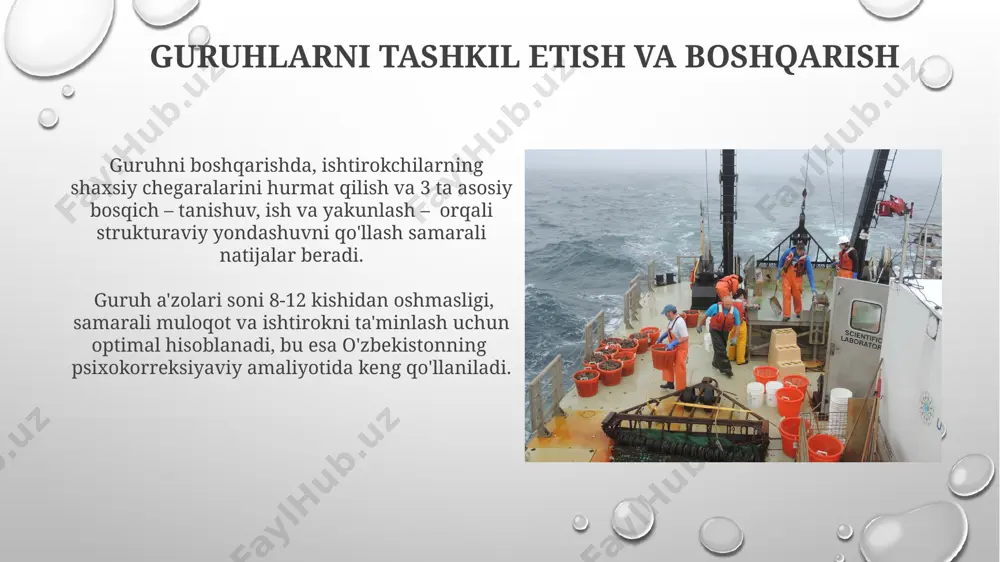 uruh terapiyasi usullarini rivojlantirishga alohida e’tibor qaratildi. "psixodinamika yondashuvi" doirasida o‘tkazilgan tadqiqotlar shuni ko‘rsatadiki, 3 oylik davomiylikdagi terapiya sessiyalari bemorlarda o‘z-o‘zini anglash va ijtimoiy moslashuv ko‘rsatkichlarining 20% ga yaxshilanishiga olib keladi. gumanistik yondashuv carl rogersning mijoz markazli terapiyasi, gumanistik yondashuvning asosiy tamoyillaridan biri boʻlib, masalan, toshkentdagi reabilitatsiya markazlarida qoʻllanilmoqda. gumanistik guruh terapiyasi, 10-15 kishidan iborat boʻlib, ishtirokchilarning oʻzaro munosabatlarini va his-tuygʻularini chuqur oʻrganishga qaratilgan. kognitiv-xulq terapiyasi guruhlari kognitiv-xulq terapiyasi (kkt) guruhlari, o'zbekistondagi 5 ta korreksiya markazida 2010 yildan buyon 100 dan ortiq qatnashchilar bilan sinovdan o'tkazilib, 70% muvaffaqiyat ko'rsatkichiga erishdi. toshkentdagi kkt guruhlari 6-18 yoshdagi yoshlar uchun moslashtirilgan bo'lib, ijtimoiy ko'nikmalarni rivojlantirishga qaratilgan 15 ta mashg'ulotni o'z ichiga oladi va 90% ishtirokchilarning xulq-atvorini ijobiy o'zgartirdi. etik masalalar samarqanddagi psixo-tuzatish guruhlarida o‘tkazilgan tadqiqotlar shuni ko‘rsatdiki, 30% ishtirokchilarda guruh terapiyasi jarayonida o‘zlarining shaxsiy muammolari va oilaviy sirlarini ochib berishdan o‘zaro qo‘rquv kuzatilgan. psixo-tuzatish guruhlarida ishtirok etuvchilarning shaxsiy ma’lumotlarini himoya qilish bo‘yicha 2017-yilgi …