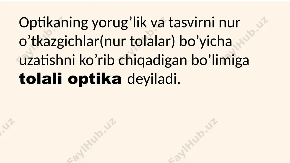 ining ahamiyati katta. mavjud tibbiyot apparatlarini takomillashtirishda tolali optikaning ta’sirini ko’rsatuvchi yaqqol misol-ichki bo’shliqlarni(oshqozon,to’g’ri ichak va b.)ko’rish uchun ishlatiladigan maxsus asbob –endoskopdir. tibbiyotda ishlatiladigan optik tolali qurilmalarning turlari endeskoplar optik tolali to’plamli egiluvchan yoki qattiq endoskoplar ichki tana a’zolarini tekshirishda foydalaniladi lazer optik tolali lazerlar jarrohlik muolajalari uchun lazer energiyasini aniq va boshqarish mumkin bo’lgan holatda yetkazib beradi mikroskoplar optik tolali mikroskoplar hujayralar,to’qimalar va kichik tuzilmalarni yuqori aniqlikda tekshirish imkonini beradi sensorlar optik tolali sensorlar tibbiy kuzatuv paytida harorat,bosim va ph kabi parametrlarni aniqlaydi 8 optik tolali qurilmalar shifokorlarga kichik kesmalar orqali tanadagi muolajalarni ko’rish va o’tkazish imkonini beradi,bu esa bemorning shikastlanishi va tiklanish vaqtini qisqartiradi optik tolali qurilmalarning tibbiyotda qollanilishi 1 endeskopiya bemorga noqulayliklarni kamaytiradigan oshqozon-ichak va bronxial tekshiruvlar kabi minimal invaziv muolajalarni amalga oshirish 2 optik tasvirlash to’qimalarning aniq vizualizatsiyasini osonlashtirish,saratonni aniqlashga yordam berish va boshqa diagnostika muolajalari 3 lazerli jarrohlik yorug’lik yo’llagichlar yordamida ichki a’zolardagi shishlarni davolash …