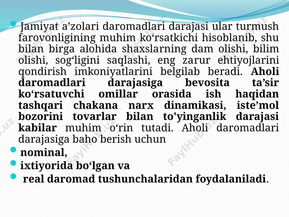 ti burchakni teng ikkiga bo‘luvchi bissektrisa o‘qida ifodalangan bo‘lib, u oilalarning har qanday tegishli foizi daromadlaming mos keluvchi foizini olishini ko‘rsatadi. oilalarning 20%, 40% va 60%i mos ravishda barcha daromadlaming 20%, 40% va 60% ni olishi lozim bo‘ladi va h.k. mutlaq tenglikni ifodalovchi chiziq va lorens egri chizig‘i o‘rtasidagi farq daromadlar tengsizligi darajasini aks ettiradi.bu farq qanchalik katta bo‘lsa, daromadlar tengsizligi darajasi ham shunchalik katta boiadi. agar daromadlaming haqiqiy taqsimlanishi mutlaq teng boisa, bunda lorens egri chizig‘i va bissektrisa o‘qi bir-biriga mos kelib farq yo‘qoladi. bizning misolda av yoysimon chiziq bilan av to‘g‘ri chiziq o‘rtasidagi farqqa qanchalik kattalashsa daromadlarda tengsizlik shunchalik kuchli bo`ladi. tengsizlikning haddan oshib ketishiga yo‘l bermaslik uchun uning me’yori kiritilgan. bunga ko‘ra boylar qo`lida jami daromadlarning 25-35 foizi to‘planishi mumkin. boshqa bir me’yorga ko‘ra 10 foiz boylar va 10 foiz kambag‘allar daromadi o‘rtasidagi farq 13-15 martadan oshmasligi talab qilinadi. o‘zbekistonda bu farq oxirgi yillarda 11 dan 8 …