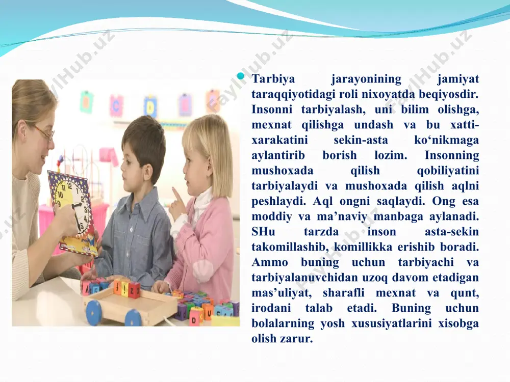 rbiyada insonparvarlik va demokratiya qoidasi. oqituvchining bilim saviyasi ma'naviyati jamiyatni harakatga keltiruvchi, taraqqiyotga eltuvchi yetakchi omillardan biridir. yoshlarni insoniy fazilatlar ruhida tarbiyalashda qur'oni karim, hadisi shariflardan foydalanish juda muhim. tarbiyada inson shaxsini oliy ijtimoiy qadriyat deb tan olish, har bir bola, o'smirning betakror va o'ziga xosligini hurmatlash, uning ijtimoiy huquqi va erkinligini hisobga olish lozim. tarbiyani demokraliyalash - bu tarbiyani ma'muriy ehtiyoj va qiziqishlardan yuqori qo'yish, tarbiyachi va tarbiyalanuvchilar o'rtasida o'zaro ishonch, hamkorlik asosida pedagogik munosabatlar mohiyatini o'zgartirish demakdir. tarbiyada milliy va umuminsoniy qadriyatlarning ustuvorligi qoidasi. o'quvchilarni vatanimiz qadriyatlari, boy madaniyati bilan tanislitirish, madaniy va diniy bilimlarini egallashga bo'lgan talablarini shakllantirish malakalarini oshirib, tobora boyitish, estetik tushunchalarni shakllantirish juda muhim. xalqimizning ko'p asrlik qadriyatlarini, ulkan, boy va madaniy merosini chuqur bilmasdan, milliy o'zlikni anglash, milliy g'urur tuyg'usini qaror toptirish mumkin emas. u yaratgan madaniy boyliklar yoshlar tarbiyasida muhim vosita bo'lib xizmat qiladi. cbr001031