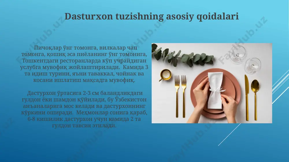 chun yetarlicha joy ajratiladi. servis qilish usullari rossiya uslubidagi servisda, har bir mehmon uchun 25 sm masofada joylashgan individual plastinkalar, 3 ta turdagi non mahsulotlari uchun 5 ta kichik plastinka va markaziy osiyo mamlakatlaridan keltirilgan mevalar uchun maxsus piyola qo'yiladi. o'zbek milliy uslubidagi dasturxon tuzishda, 7 ta turli xil taomlarni hisobga olgan holda, har bir kishi uchun 2 ta katta va 3 ta kichik idish-tovoq, shuningdek, 2 ta choynak va 1 ta qaynatkich qo'yiladi. shved stoli dasturxoni dasturxonning markazida 1,5-2 metr diametrli dumaloq stol joylashgan bo'lib, unda 10-12 kishi uchun joy ajratiladi va samarqand viloyatining milliy naqshlari bilan bezatilgan dasturxon yoyiladi. shved stoli dasturxonida odatda 2-3 xil salat, 5-7 ta asosiy taom va 2-3 xil garnir, shuningdek, meva va shirinliklar uzbekistanning turli hududlaridan keltirilgan mahsulotlardan tayyorlanadi. rasmiy kechki ovqat dasturxoni rasmiy kechki ovqat dasturxonida har bir mehmon uchun kamida 3 ta pichoq, 2 ta vilka va 2 ta qoshiq, shuningdek, …