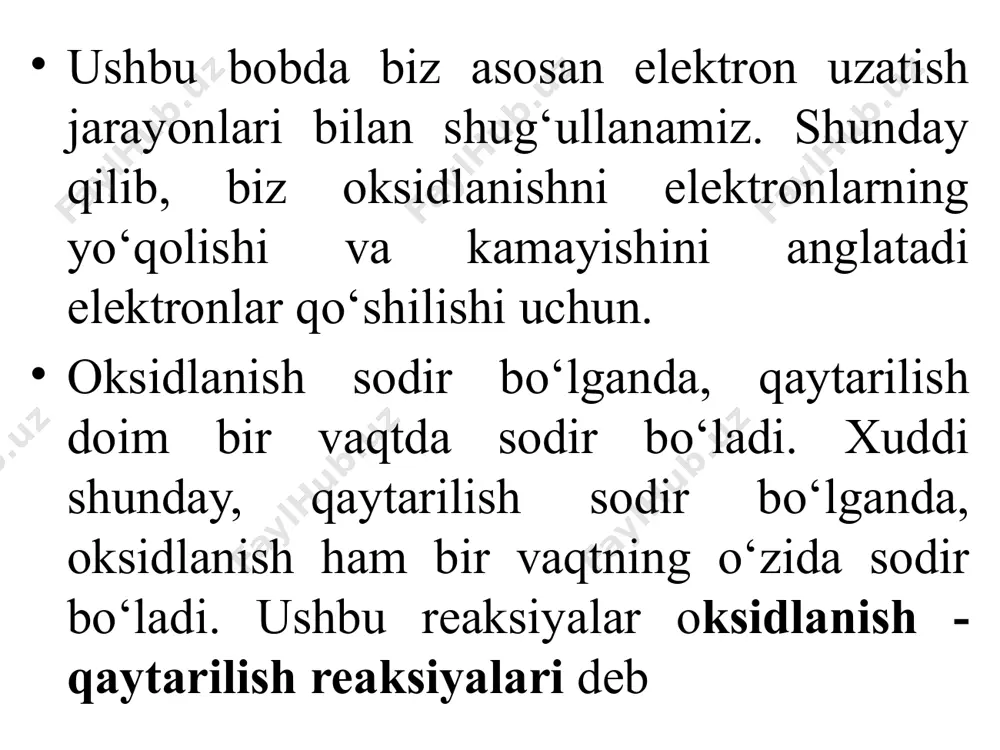 mal va kaliy yodid bilan singdirilgan. oksidlovchi vosita yodid ionini oksidlab yod hosil qiladi: 2i-→i2+2e- yod kraxmal bilan reaksiyaga kirishib, ko‘k rang hosil qiladi. qaytaruvchi moddalar qaytaruvchi bu boshqa moddani qaytarilish jarayoniga olib keluvchu bir modda hisoblanadi. boshqa moddani qatarish jarayonida o‘zi oksidlanadi. umumiy qaytaruvchilarlar uchta toifaga bo'linadi. 1. metallar bu jarayonda elektronlarni beradigan va ionlarni hosil qiladigan metallar qaytaruvchi moddalardir. temir bu turdagi qaytaruvchiga misoldir. quyidagi reaksiyada mis(ii) ionlarini qaytaradi, masalan: fe(s)+cu2+(aq)→fe2+(aq)+cu(s) mis(ii) ionlarini qaytailirish uchun yarim reaksiya cu2++2e- →cu(s) mis(ii) ionlarini qaytarishda temirning o‘zi oksidlanadi: fe(s) → fe2+(aq) + 2e- umumiy ionlarini beradigan barcha metallar kamaytiruvchi moddalardir. masalan, natriy va magniy: na →na++e- mg → mg2++2e- 2.metallamaslar metall bilan birikmalardan manfiy oksidlanish raqamlari bo‘lgan elementlarni olib tashlaydigan metallmaslar ham qaytaruvchi moddalardir. ushbu kontekstda manfiy oksidlanish sonlariga ega bo‘lgan eng muhim elementlar kislorod va galogenlar. ushbu toifadagi qaytaruvchi moddalar uglerod va uglerod oksidi. masalan e’tibor bering, ikkala misolda ham …