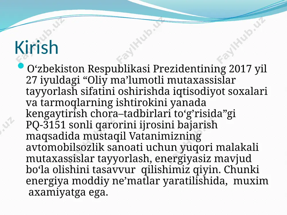 va bo'yin ikkita taxta bilan mos keladigan chuqurchaga o'rnatildi, ularning pastki qismi mahkamlangan, yuqori qismi esa yivlarda vertikal ravishda harakatlanadi. keyin pichoqni ushlab turgan mandal tutqich mexanizmi bilan ochildi va u yuqori tezlikda qulab tushdi va qurbonning boshini kesib tashladi. gilyotindan foydalanish 1791 yilda shifokor va milliy assambleya a'zosi jozef giyotin tomonidan taklif qilingan . bu mashina doktor gilyotinning ham, uning ustozi doktor antuan luining ham ixtirosi emas edi ; ma'lumki, shunga o'xshash vosita ilgari shotlandiya va irlandiyada ishlatilgan, u erda shotlandiya qizi deb atalgan . frantsiyadagi gilyotin, shuningdek, bokira va hatto "adolat mebeli" deb ham atalgan. dyuma tomonidan "monte-kristo grafi" asarida tasvirlangan italyan o'lim asbobi mandaia deb nomlangan . shunga o'xshash qurilmalar buyuk britaniyada , italiyada va ilgari sinab ko'rilgan bo'lsa-dashveytsariya , frantsiyada yaratilgan , qiya pichoqli qurilma o'lim jazosi uchun standart vositaga aylandi. o'sha paytda qatl qilishning shafqatsiz usullari qo'llanilgan: ustunda yoqish , osish , choraklik qilish . …