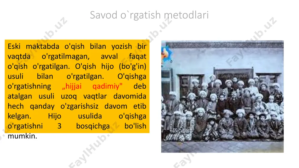 mazmuni o'zbekcha sinflarga mos kelmas edi. 1902-yilda saidrasul saidazizovning tovush metodi talabiga muvofiq tuzilgan ona tili alifbesi — „ustodi avval" nashr etildi. „ustodi avval" nashr qilingandan keyin o'zbekcha xat-savod o'rgatishda yangi davr boshlandi. tovush metodi savod o'rgatishning eski usulidan tamomila farq qilib, o'qitishni osonlashtirdi, ta’limni bola tushunadigan, anglaydigan ta’limga, ya’ni faol ta’limga aylantirdi. . “ustodi avval”3 qismdan iborat saidrasul zunnunov ustodi avval 1-bo`lim. alifbe davri. muallif bu bo'limda arab alfavitidagi harflarni alfavit tartibida emas balki harf orqali ifoda- langan tovushning talaf- fuzi oson-qiyinligini harflarning yozilishi sodda yoki murakkabli- gini e’tiborga olgan holda tizib chiqqan. „ustodi avval“ning 2-bo'limi alifbedan keyingi davrdir. bu bo‘- limda hikoya, masal va 50 maqola berilgan. ularning ayrimlarida bilim olish targ'ib qilinsaboshqalari tarbiyaviy mazmunda bo'lgan. „alifboi qur’on" deb atagan va o'z oldiga bolalarga ,,qur’on“ni tushunib o'qishga o'rgatishni maqsad qilib qo'ygan tovush metodi bilan xat-savod o'rgatishga rossiyada k. d. ushinskiy asos solib, u sintetik tovush metodini qat’iy himoya …