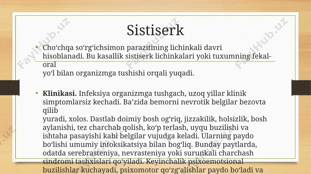 ar katta hajmga yetgan bo‘lsa, birato‘la neyroxirurgik operatsiya o‘tkaziladi. bosh miya exinokokkozi etiologiyasi. exinokok tuxumlari inson organizmiga ifloslangan sabzavotlar, ko‘katlar, yaxshi pishirilmagan go‘sht, ariq suvi va pishirilmagan sut ichganda yuqadi. odam itni silaganda ham uning juniga yopishib qolgan tuxumlar bexosdan odam organizmiga tushishi mumkin. organizmga tushgan tuxum qobig‘i oshqozon kislotasi ta’sirida eriydi. tuxumdan chiqqan embrionlar ichak devorini teshib qon va limfa orqali barcha a’zolarga tarqaladi. ular, ko‘pincha, jigar va o‘pkada ushlanib qolishadi. juda kam hollarda bosh miyaga o‘tishadi. bu a’zolarda embriondan exinokokk pufakchalari hosil bo‘ladi. qattiq xitin parda bilan qoplangan pufakchalar ichida yantar kislotadan iborat sarg‘ish suyuqlik bo‘ladi. exinokokk pufakchalari bir yoki ko‘p kameralidir. bu pufakchalar, ko‘pincha bosh miyaning peshona qismi va po‘stlog‘osti tugunlari sohasida joylashadi. bosh miya katta yarim sharlari po‘stlog‘i va miya pardalari kam zararlanadi. kam hollarda exinokokk pufakchalari miya qorinchalariga o‘tadi. exinokokk pufakchalari tovuq tuxumidan ham katta hajmga yetishi mumkin. pufakchalar atrofida reaktiv yallig‘lanish reaksiyalari rivojlanadi. klinikasi. …