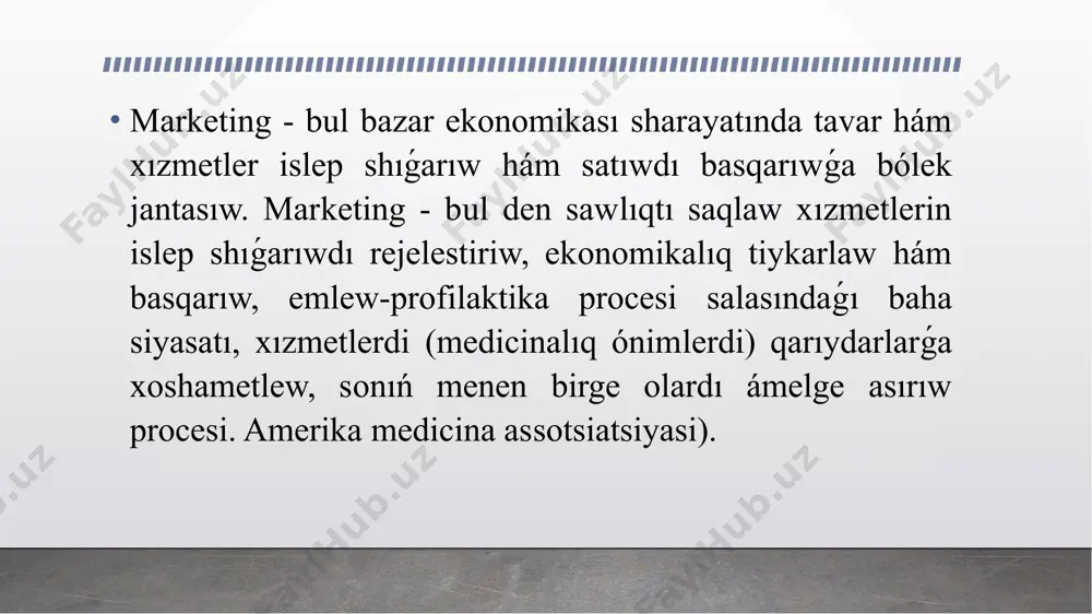 he, usınıs talapda ústinlik etedi, qarıydarlar tańlaw múmkinshiligine iye hám olar ushın mashqala tek bul tutınıwdı tóliy aladıma yamasa joqpa, bul tovarlar hám xızmetler sapası olardı qaniqtiradimi yamasa joqpa. arnawlı bir satıwshı yamasa olar basqasına shaqırıq etiwleri kerekpe. satıwshılar, óz gezeginde, ónimdi satıwǵa aktiv háreket etiwleri kerek: talaptıń mánisin úyreniw, bazar segmentlerin anıqlaw, qarıydardı óz óniminiń abzallıqlarına ishontirish hám diversifikatsiyani keńeytiw arqalı basqa satıwshılarǵa salıstırǵanda differentsial artıqmashılıqlarǵa erisiw. marketing teoriyası tómendegi qádiriyatlardı aytıp otedi. • funktsional - ónimdiń funksional yamasa fizikalıq rol oynaw qábileti kózqarasınan qabıl etilgen paydalılıǵı. • social - ónimdiń hár qanday social gruppa menen baylanıslılıǵı sebepli qabıl etilgen paydalılıǵı. • emotsional - sezim-sezimlerdi qozǵawtıw qábileti sebepli ónimdiń aqıl etilgen paydalılıǵı. • epistemiologik - ónimdiń qızıǵıwshılıq oyatıw, jańalıq jaratıw va/yoki bilimge bolǵan qızıǵıwshılıqtı qandırıw qábileti kózqarasınan qabıl etilgen paydalılıǵı. • shártli - tovarlar onı ónimdiń funktsional yamasa social áhmiyetin aytıp otetuǵın ayrıqsha yamasa (tosınarlı ) fizikalıq, social hámziyatlar …