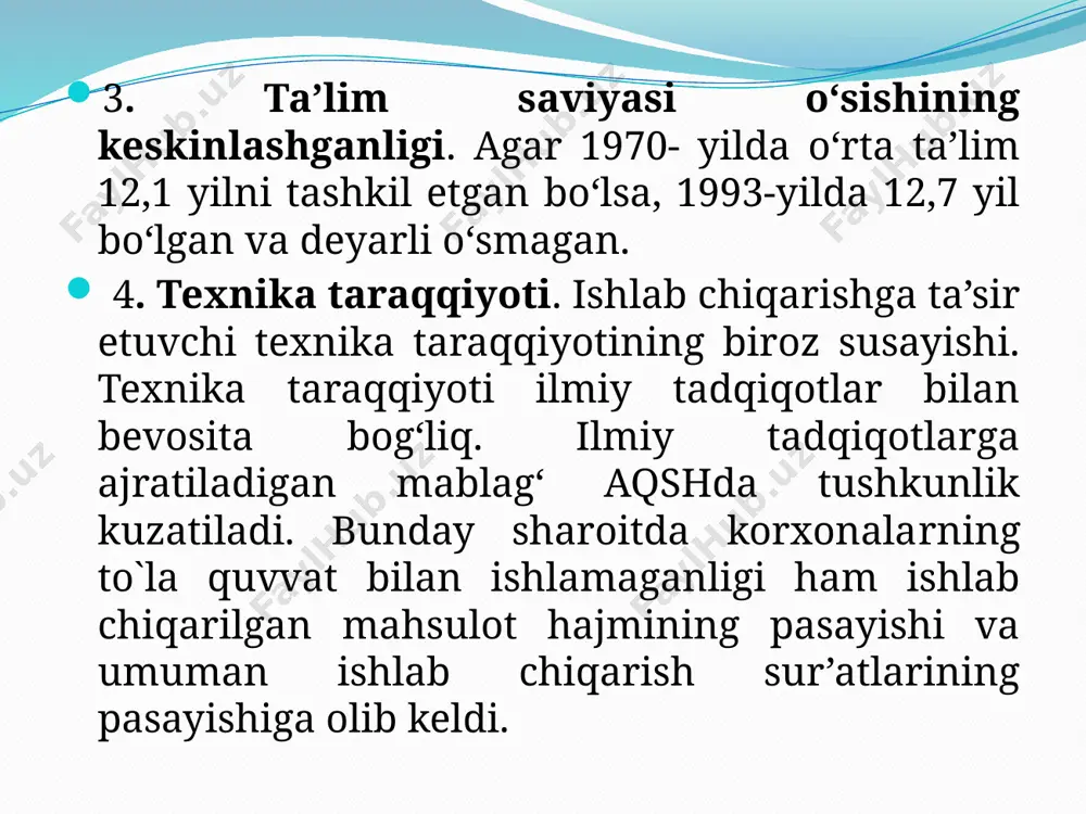 cheklangan resurslarni ishlatsak ertaga ushbu resurslar bo'lmasligi ham mumkin. resurslarni taqsimlashning optimal usuli qanday degan savol tug‘iladi? bu boradagi bahslarda iqtisodiy o'sish unchalik ham katta ijobiy xodisa emasligi o‘sish foydalimi? ta’kidlandi. kelajakdagi iqtisodiy o‘sishni baholashda ishlab chiqarishning atrof-muhitga va inson turmushiga ta’sirini hisobga olish shart. iqtisodiy o‘sishga qarshi chiquvshilar fikriga ko‘ra sanoatlashish va iqtisodiy o‘sish atrof-muhit zararlanishi, yer harorati global ko‘tarilishi, ozon qatlami yemirilishi ekologik falokatlarga olib kelishi mumkin. bunga sabab tugab borayotgan resurslar ishlab chiqarishda foydalanilib atrof- muhitga chiqindi sifatida qaytadi. bundan tashqari iqtisodiy o‘sish bu farovonlikni ta’minlab beruvchi omil deyishga hech qanday asos yo‘q. iqtisodiy o‘sishning yetakchi bo‘lgan texnika taraqqiyoti ishchilarda ertangi kunga ishonchni so‘ndiradi va ba’zida ishsizlikning ko‘payishiga sabab bo‘ladi. rivojlanish (o‘sish) sur’ati yuqori bo‘lgan iqtisodiyot katta iqtisodiy stresslarga olib kelishi mumkin. o‘sish tarafdorlari fikriga ko‘ra faqatgina iqtisodiy o‘sish turmush farovonligini ta’minlashi mumkin. ishlab chiqarish hajmining o‘sishi daromadni oshiradi: bu esa ko‘proq bo'sh vaqt, ta’minlay olish imkoniyati, …