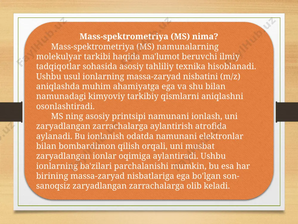 ab, elektron ta'sirli ionizatsiya, elektrosprey ionizatsiyasi yoki matritsa yordamida lazer desorbsion ionizatsiyasi (maldi) kabi turli xil ionlash usullari qo'llanilishi mumkin. amaldagi ionlash usuliga qarab ionlar musbat yoki manfiy zaryadga ega bo'lishi mumkin. ionlarni ajratish/izolyatsiya (massa analizatori): keyin ionlashtirilgan zarralar massa analizatori ichidagi bir qator elektr yoki magnit maydonlarga ta'sir qiladi. massa analizatorining maqsadi ionlarni ularning massa-zaryad nisbati (m/z) asosida ajratishdir. ushbu ajratishga erishish uchun har xil turdagi massa analizatorlari, masalan, parvoz vaqti (tof), to'rt kutupli, magnit sektor yoki ion tuzoqlari analizatorlaridan foydalanish mumkin. ionlar maydonlar tomonidan bir xil m/z nisbatga ega bo'lgan ionlar ma'lum bir yo'l yoki traektoriya bo'ylab harakatlanadigan tarzda buriladi yoki tezlashadi. aniqlash (ion detektori): ajratilgan ionlar ion detektoriga yo'naltiriladi, u ionlarning ko'pligini ularning m/z nisbatiga qarab o'lchaydi. detektor ionlar tomonidan ishlab chiqarilgan signallarni yozib oladi va ularni keyinchalik qayta ishlanishi va tahlil qilinishi mumkin bo'lgan elektr signallariga aylantiradi. olingan ma'lumotlar odatda massa spektri sifatida ko'rsatiladi, bu erda …