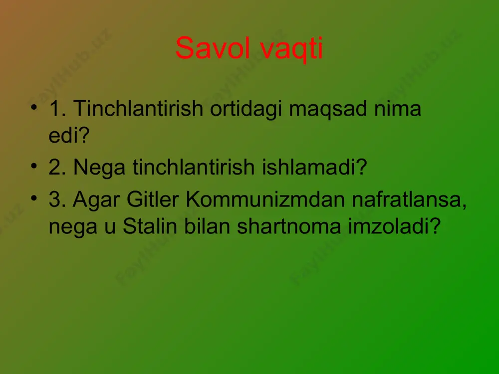 dekabrning oxiriga kelib germaniya va italiya aqshga qarshi urush e'lon qildi. aqsh ikkinchi jahon urushida qat'iy ishtirok etishiga olib keladi. yevropa birinchi siyosati. doolittle reyd. yaponiya pearl harbordan ko'p o'tmay, yaponlar yevropa davlatlarining tinch okeanidagi mustamlakalarini bosib olishni boshlaydi. yaponlar gonkong, singapur, malayani, britaniya gollandiyasi, sharqiy hindiston va fransiya indoneziyasini bosib oladi. pearl harbordan ko'p o'tmay, yaponlar filippinda bombardimon qilishdi. yaponlar bu hududlarga 1941 yil dekabrda bostirib kirishga tayyorgarlik ko'rishadi va hujumlarini 1942 yil maygacha davom ettirishadi. aqsh kuchlari bataan yarim oroli va corregidor oroliga qaytishga majbur. amerikalik qo'mondon duglas makartur qo'shinlar qulashidan oldin qochib ketadi. yaponlar 100000 dan ortiq harbiy asirlarni egallab olishadi va ularni 10000 dan ortiq vafot etgan bataan o'lim marshida yurishga majbur qilishadi. uy old tomoni ko'p odamlar qurolli armiyaga qo'shilishadi. fdr loyihasini qaytarib olib keladi. 10 milliondan 16 milliongacha amerikaliklar qurolli xizmatlarda xizmat qiladi. urushda 400000 kishi o'ldirildi. ayak-ayollarning yordamchi armiya korpusi urush uchun qimmatbaho …